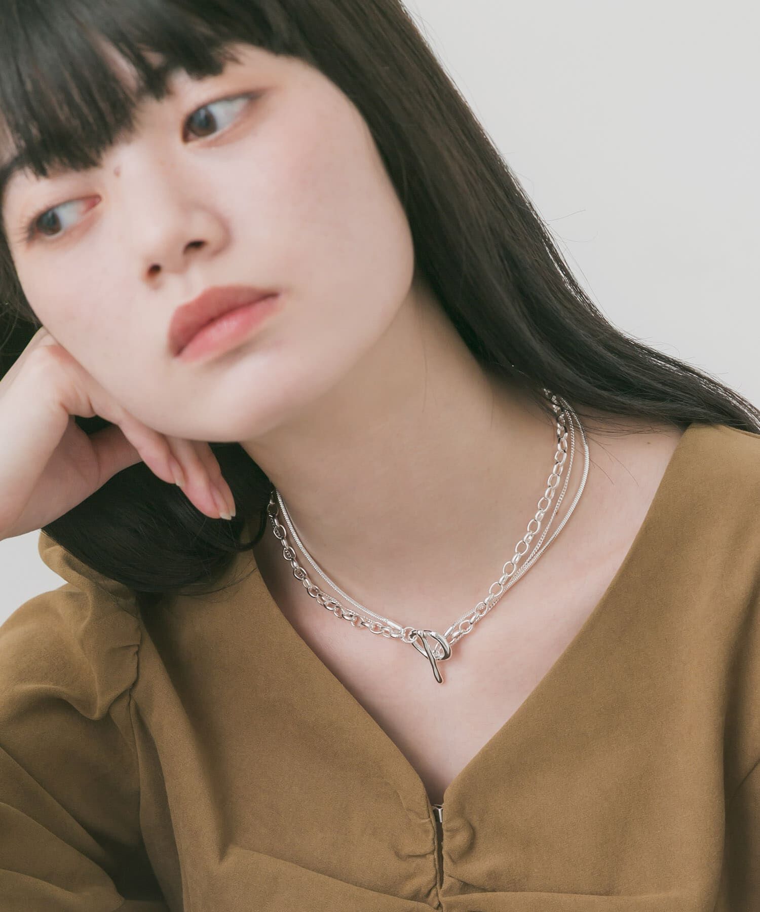 SMELLY「3レイヤードボリュームマンテルネックレス」|ネックレス|