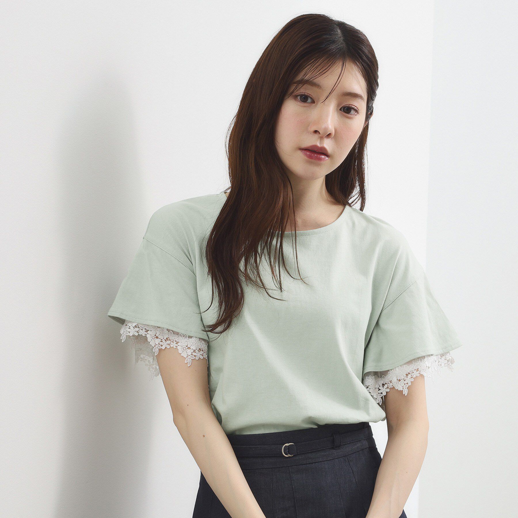 grove「【二の腕カバー、UV/ひんやり】涼しく華やかに、レースレイヤードスリーブTシャツ」|Tシャツ・カットソー|