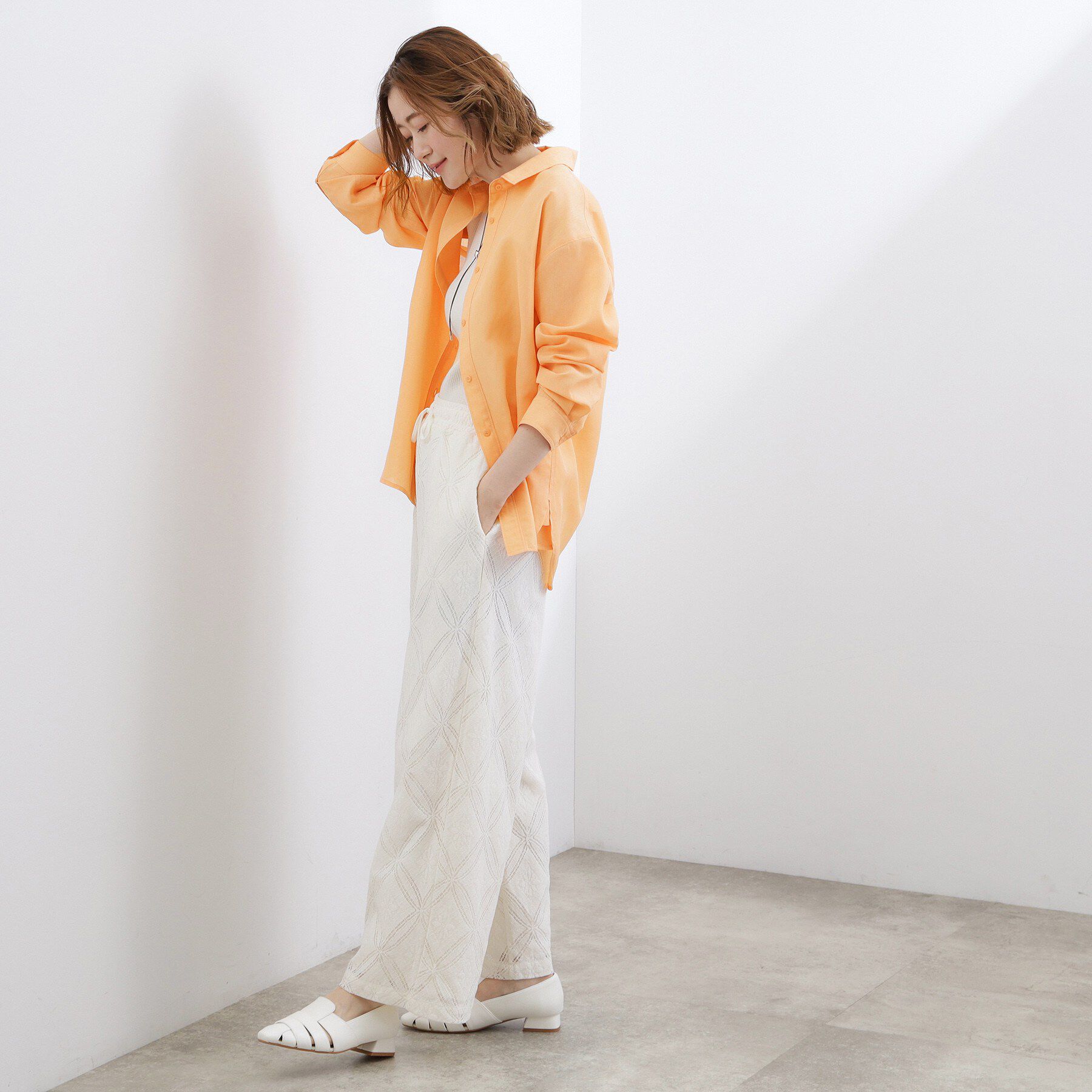 grove「【洗濯機OK・ひんやり】朝晩の気温差に◎軽やかシアーシャツ」|シャツ・ブラウス|