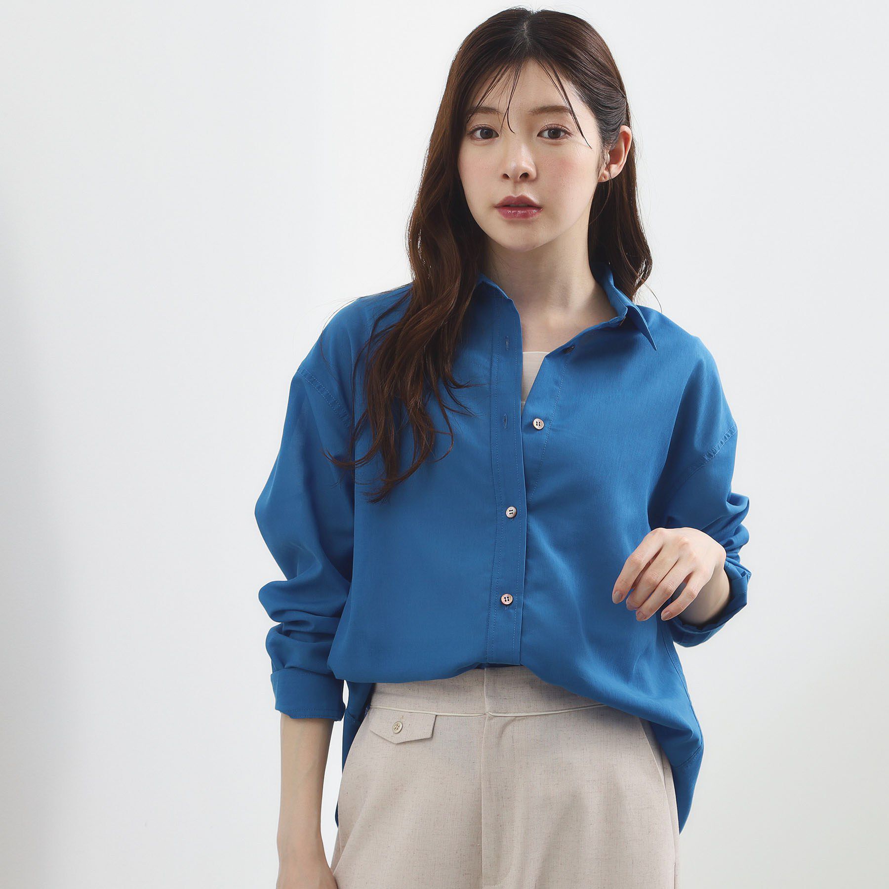 grove「【洗濯機OK・ひんやり】朝晩の気温差に◎軽やかシアーシャツ」|シャツ・ブラウス|