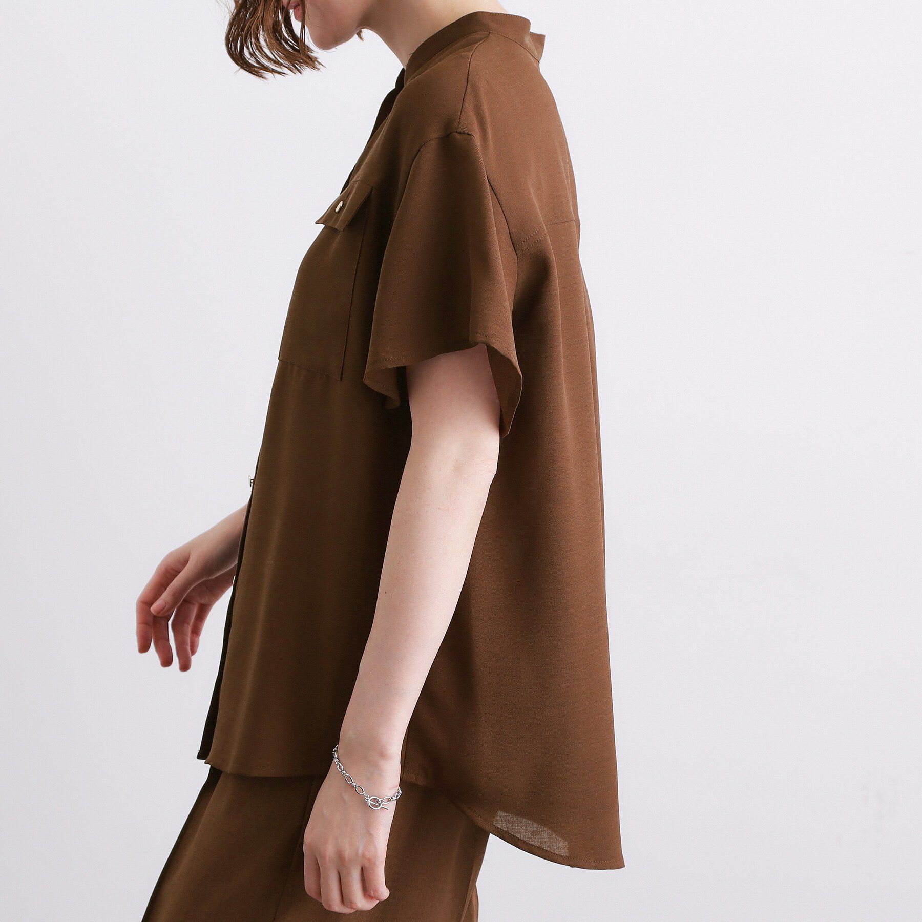 grove「【洗濯機OK・ひんやり/SETUP可】シワになりにくい、フレアスリーブブラウス」|シャツ・ブラウス|