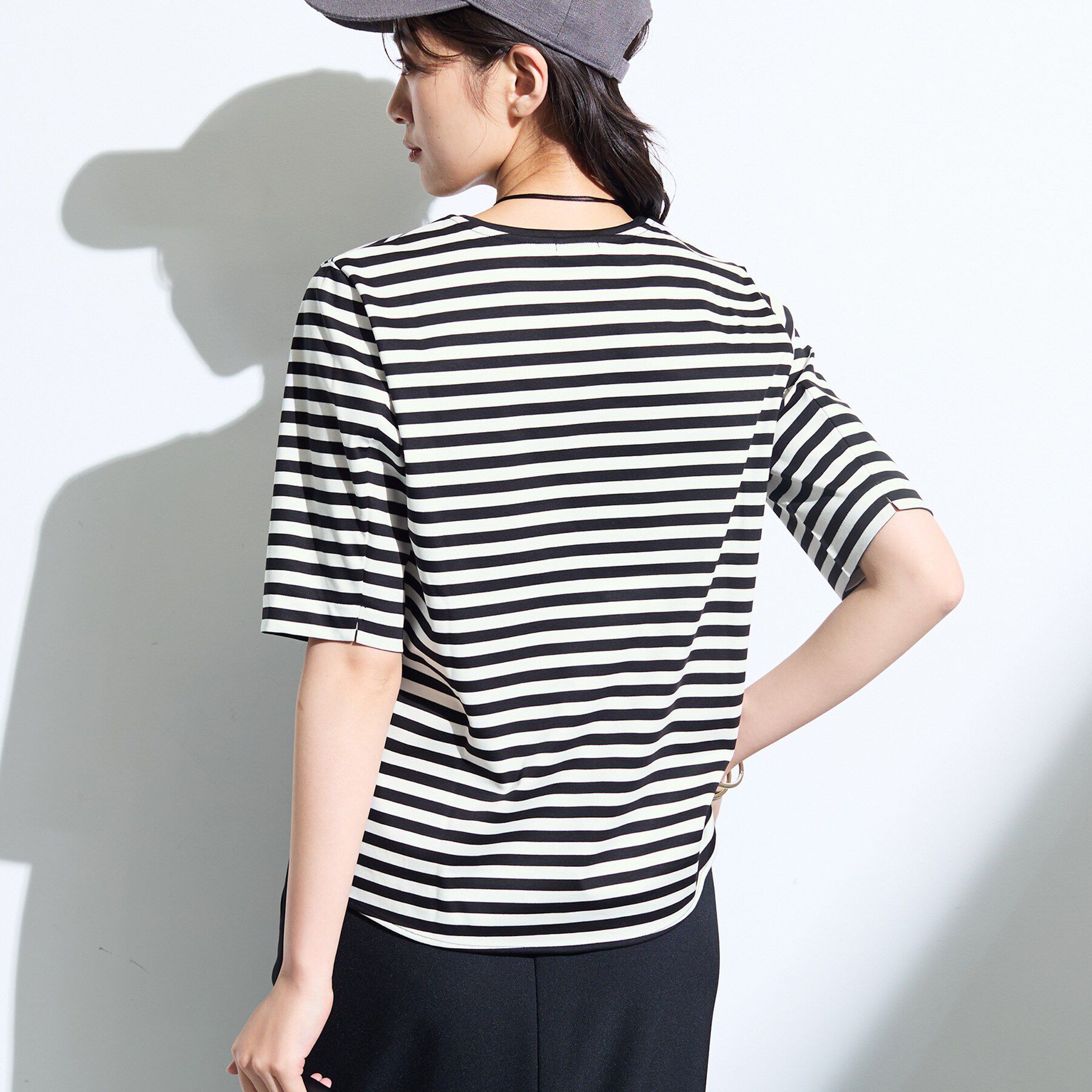 INDIVI「【抗菌防臭／消臭】上品光沢コットンTシャツ」|Tシャツ・カットソー|