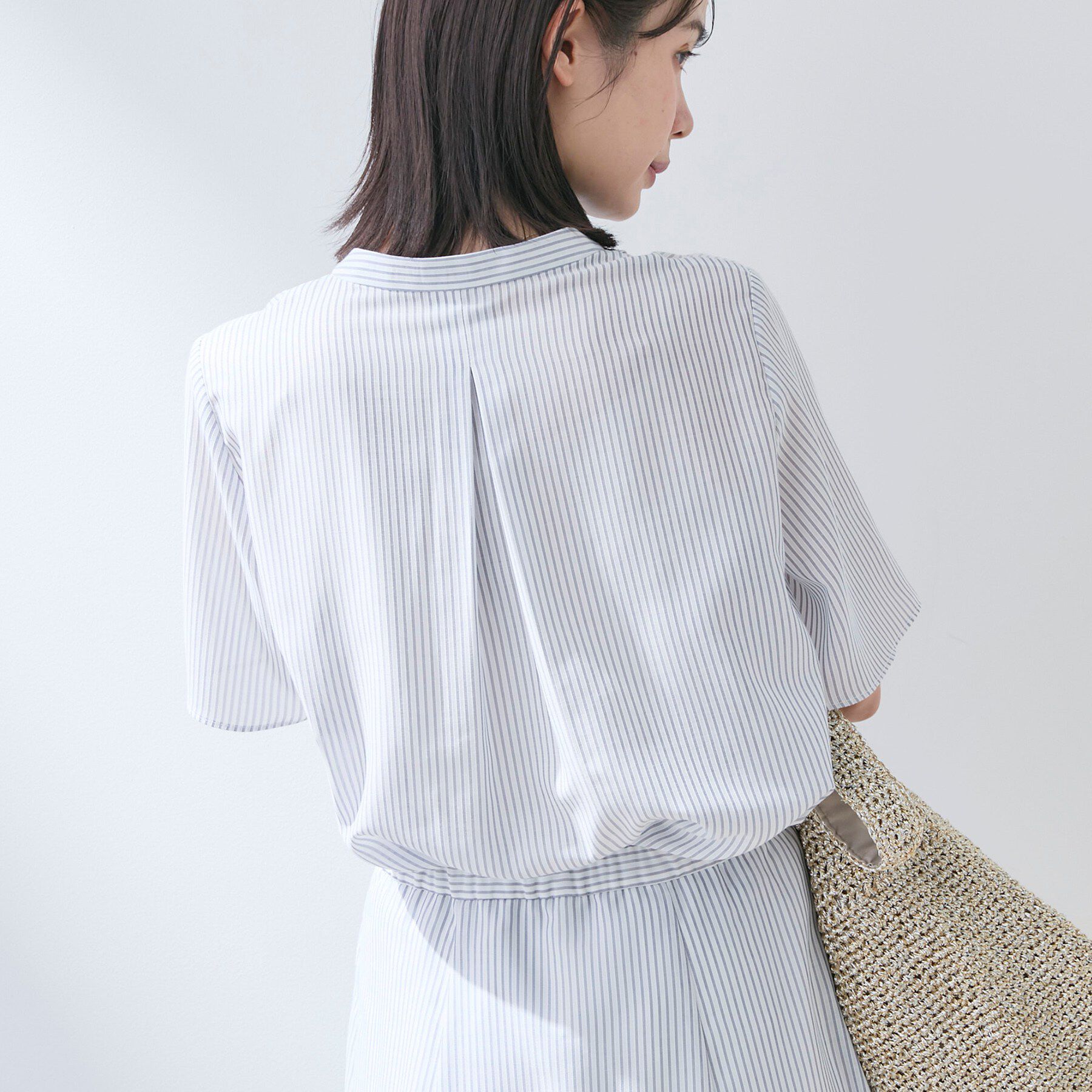 INDIVI「【接触冷感/洗える】シアーシャンブレーピンタックブラウス」|シャツ・ブラウス|