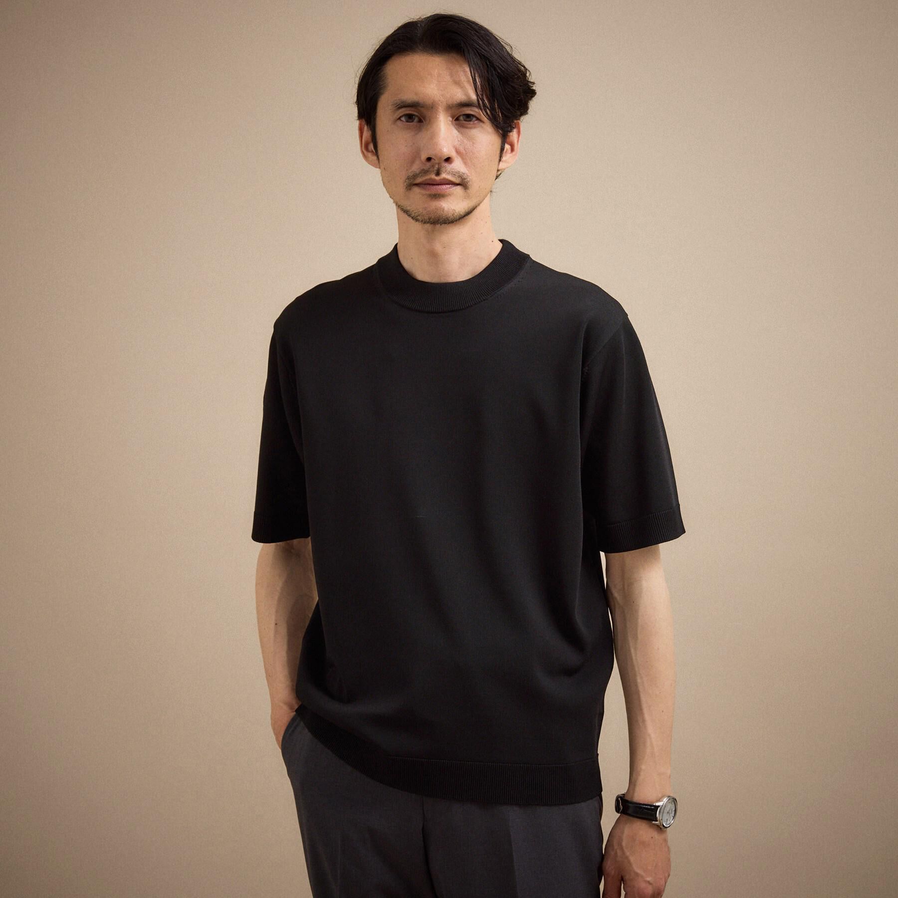 TAKEO KIKUCHI「【接触冷感/洗える】ヴィスコースナイロンモックネックニット」|ニット・セーター|ブラック(019)
