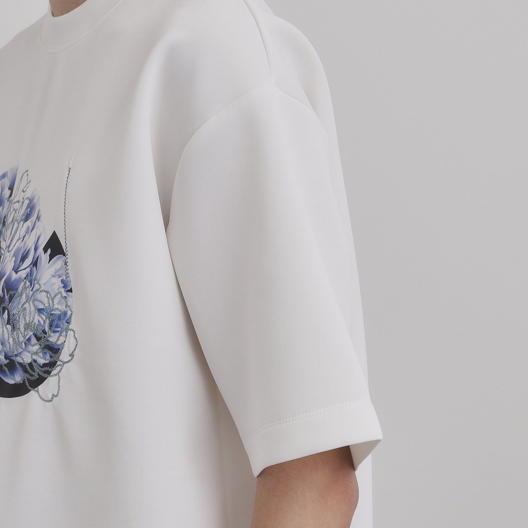 tk.TAKEO KIKUCHI「フラワープリントTシャツ」|Tシャツ・カットソー|