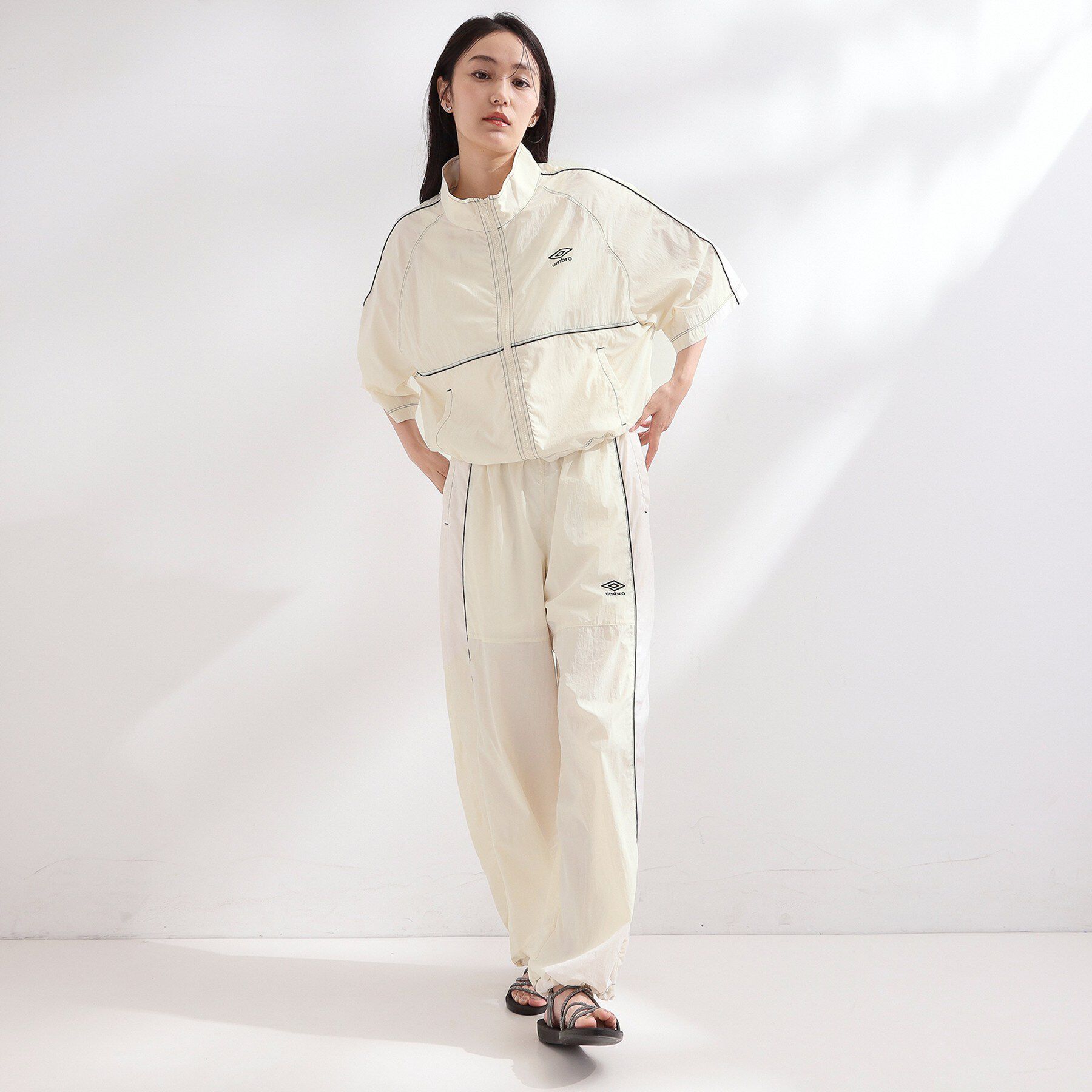 OPAQUE.CLIP「◆【umbro／アンブロ】シアーナイロン5分袖ZIPアップブルゾン」|ブルゾン・スタジャン|