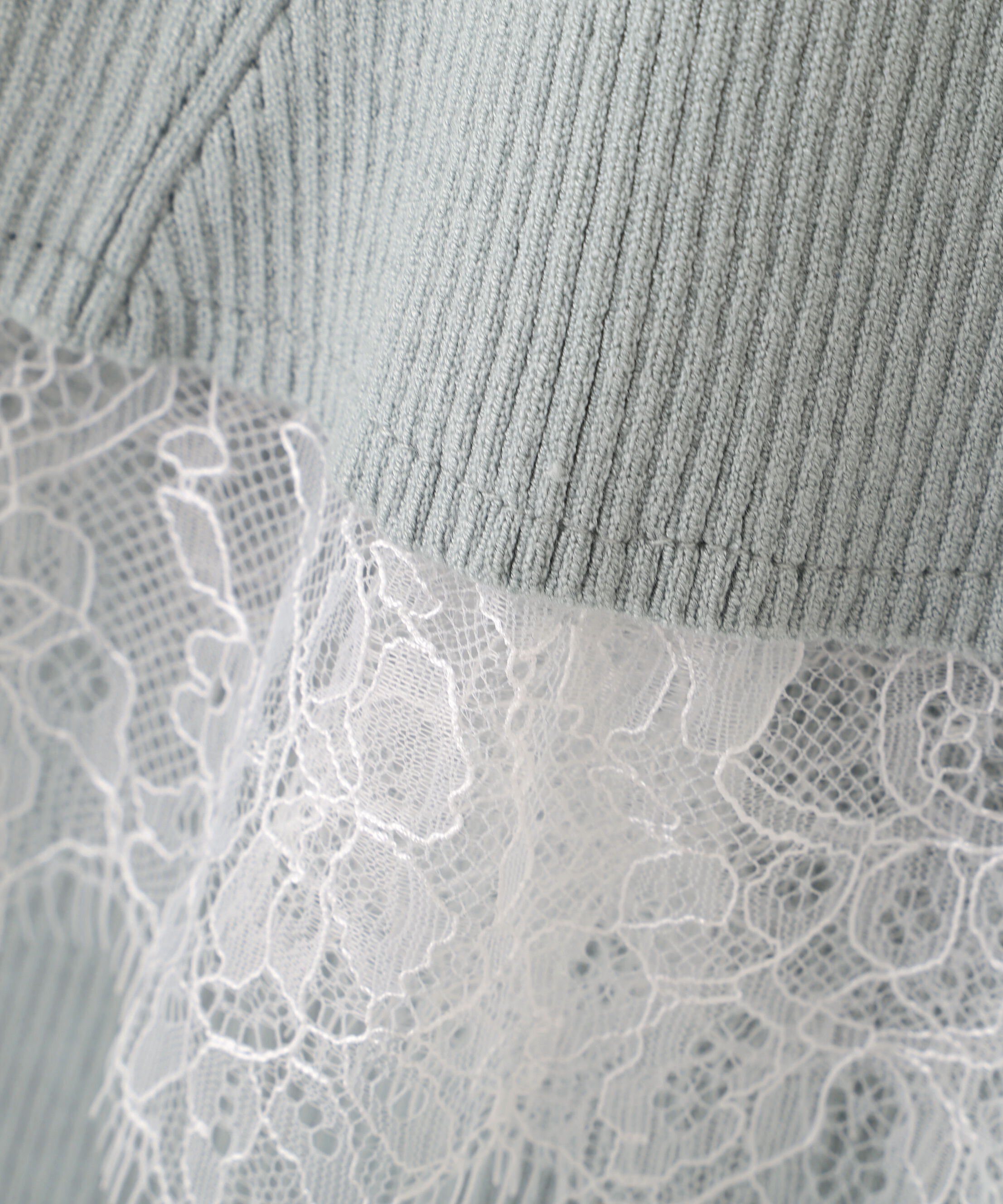 PROPORTION BODY DRESSING「レース付きペプラムニットセット 26SS」|ワンピース|