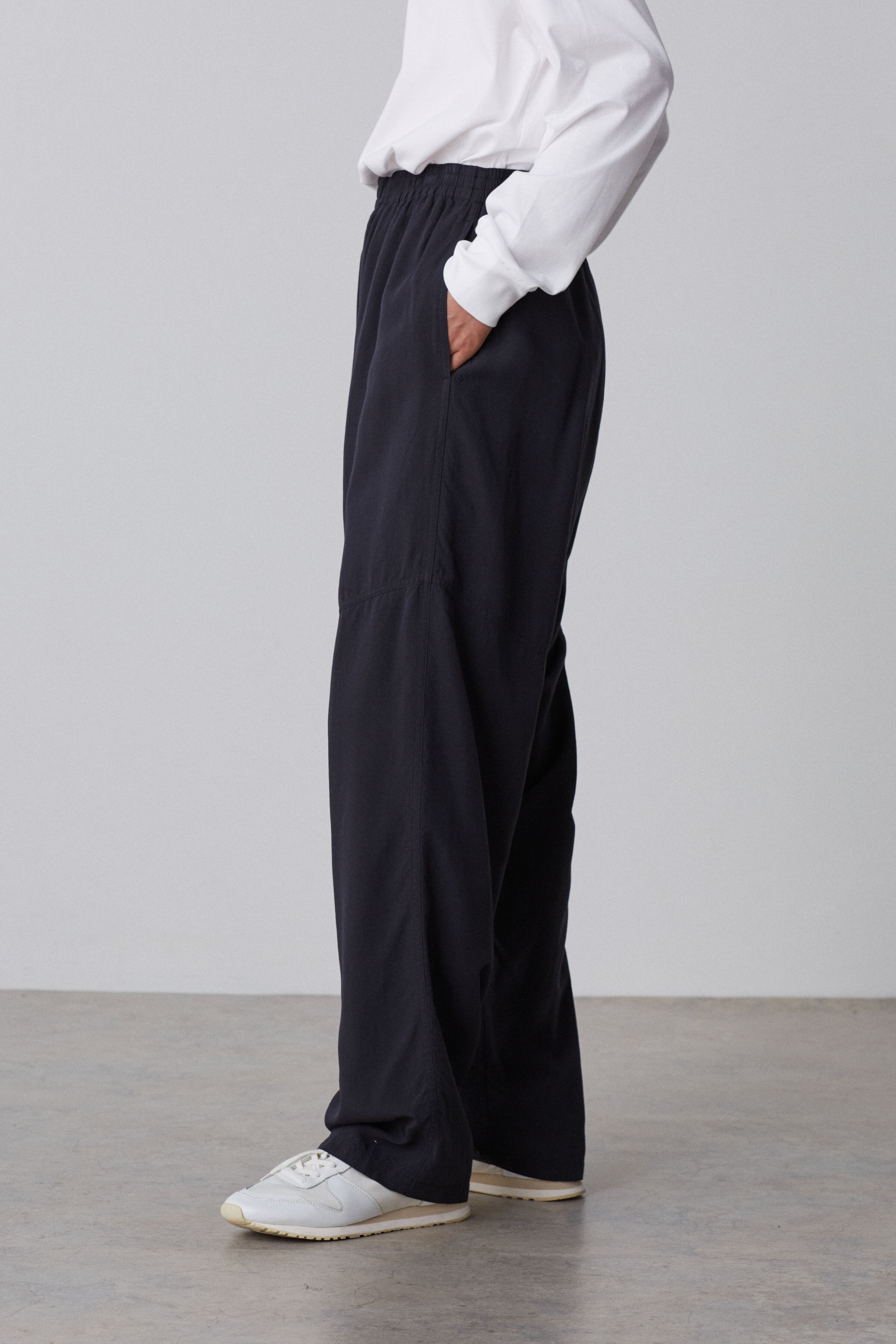 YLEVE 「YLEVE / RAYON VINTAGE TROUSERS」|その他|