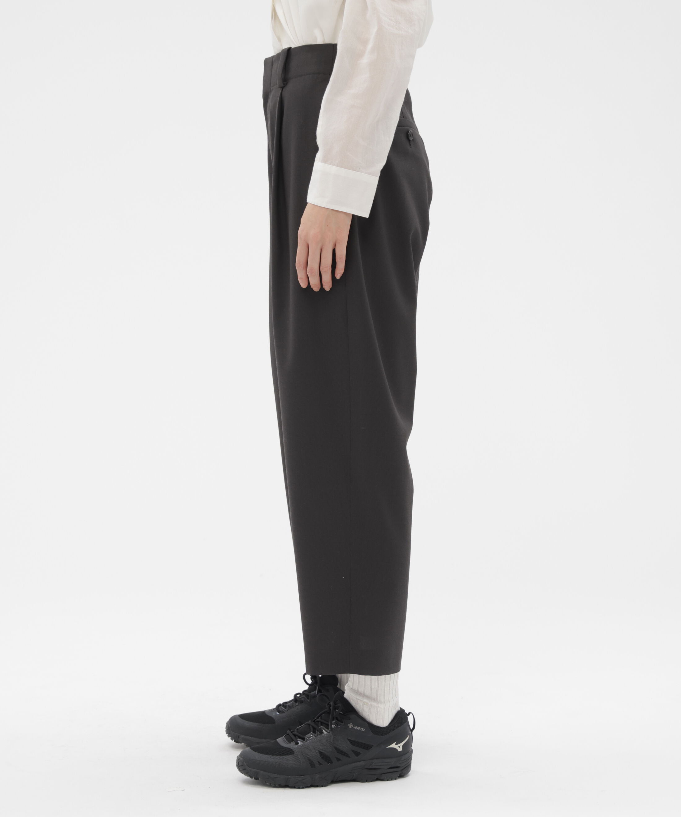  「TWISTED WOOL TROUSERS」|その他|