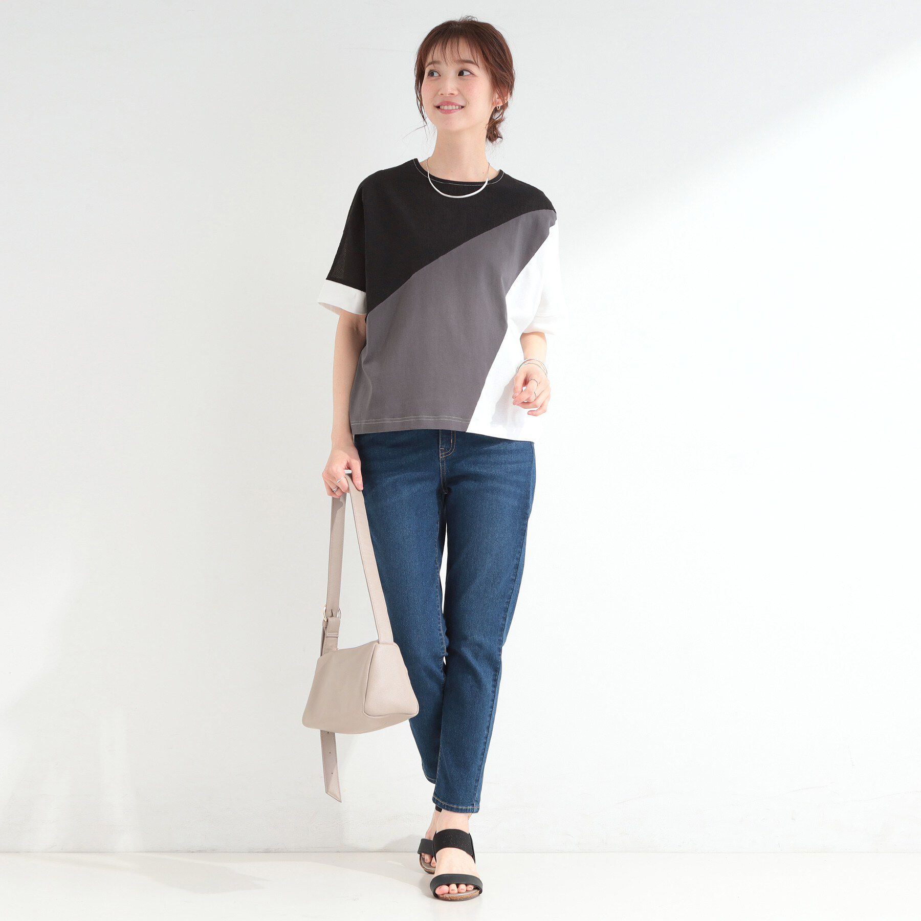 SHOO･LA･RUE「【S-LL/洗濯機可】インしないで着られる ななめ3段切り替えトップス」|Tシャツ・カットソー|