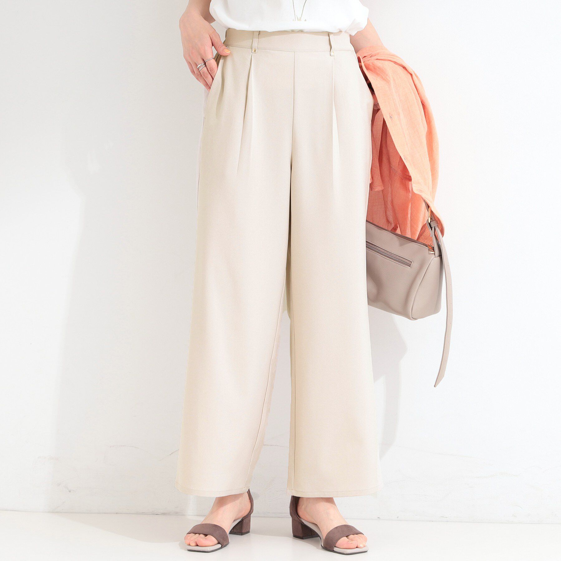 SHOO･LA･RUE「【S-LL】さらっと穿けてきれい見え 麻調タックワイドパンツ」|その他|ライトベージュ(05