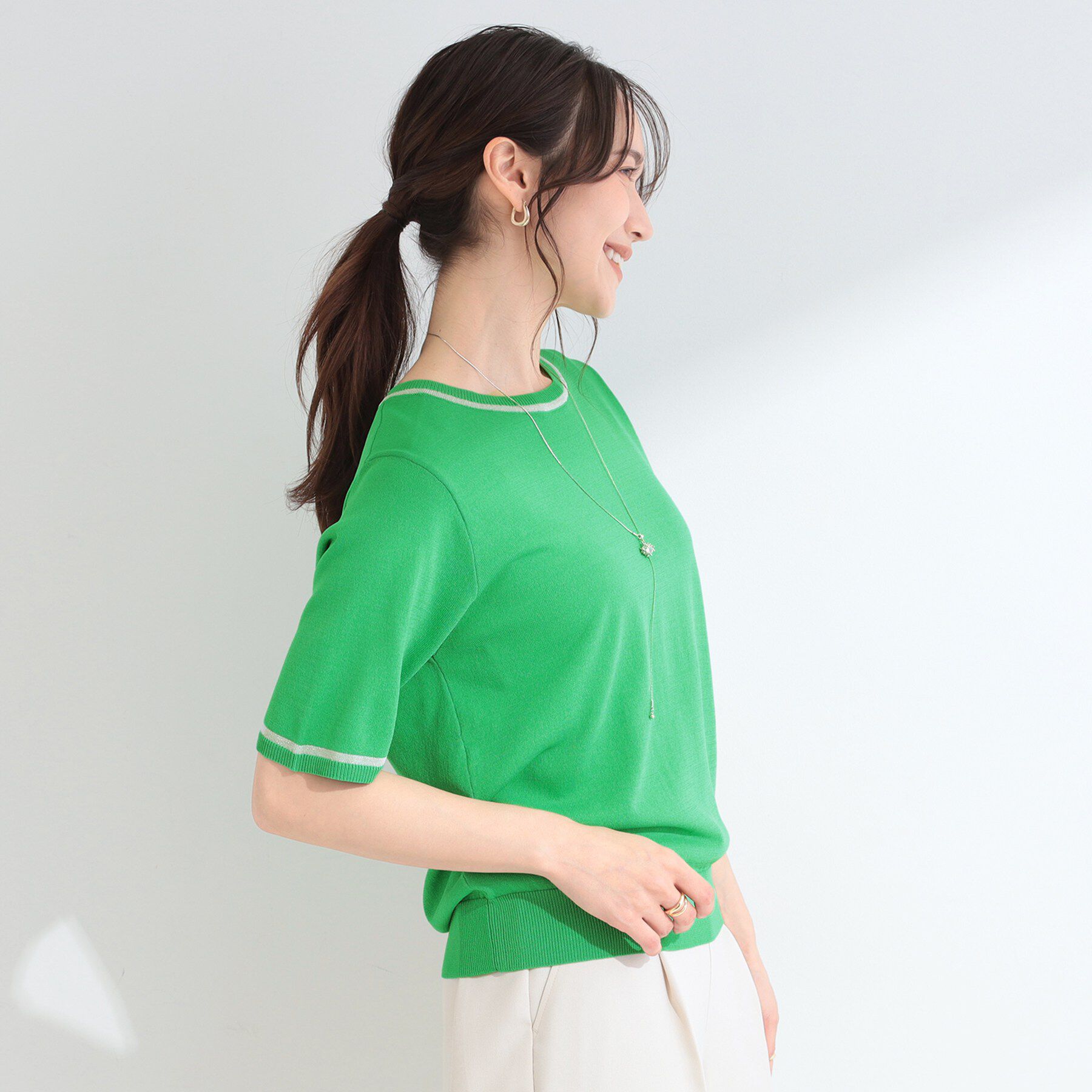 SHOO･LA･RUE「【洗濯機可/S-LL】キラッと華やか ラメライン五分袖ニット」|ニット・セーター|