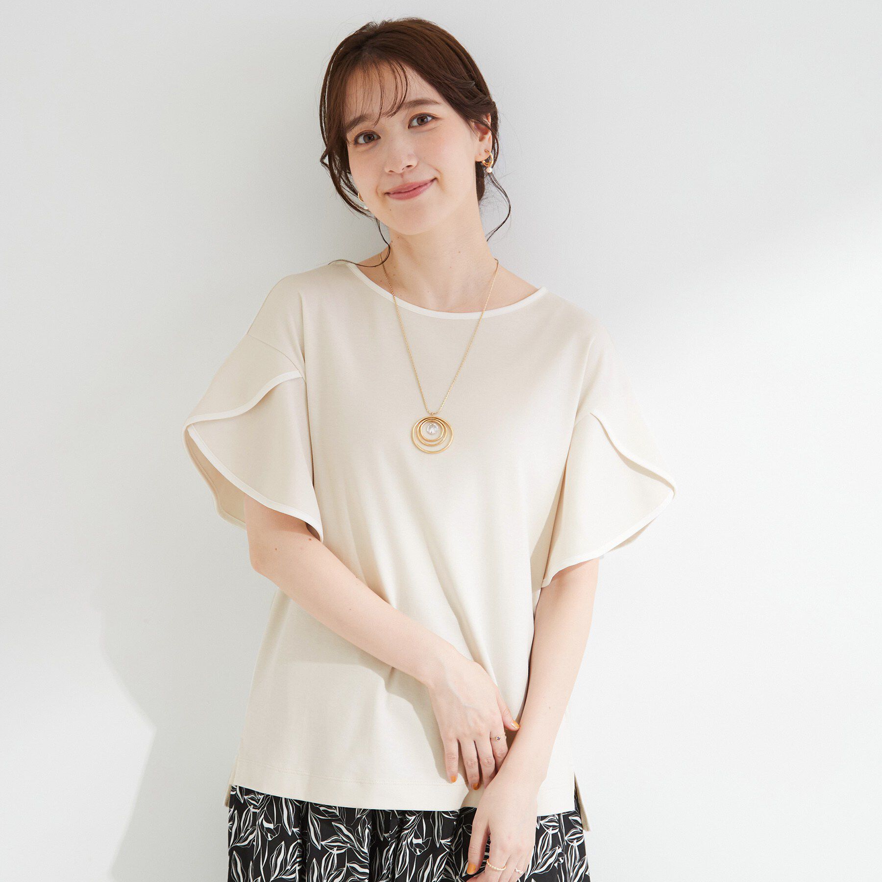 SHOO･LA･RUE「【ひんやり/洗濯機可/S-LL】配色パイピング フレアスリーブトップス」|Tシャツ・カットソー|