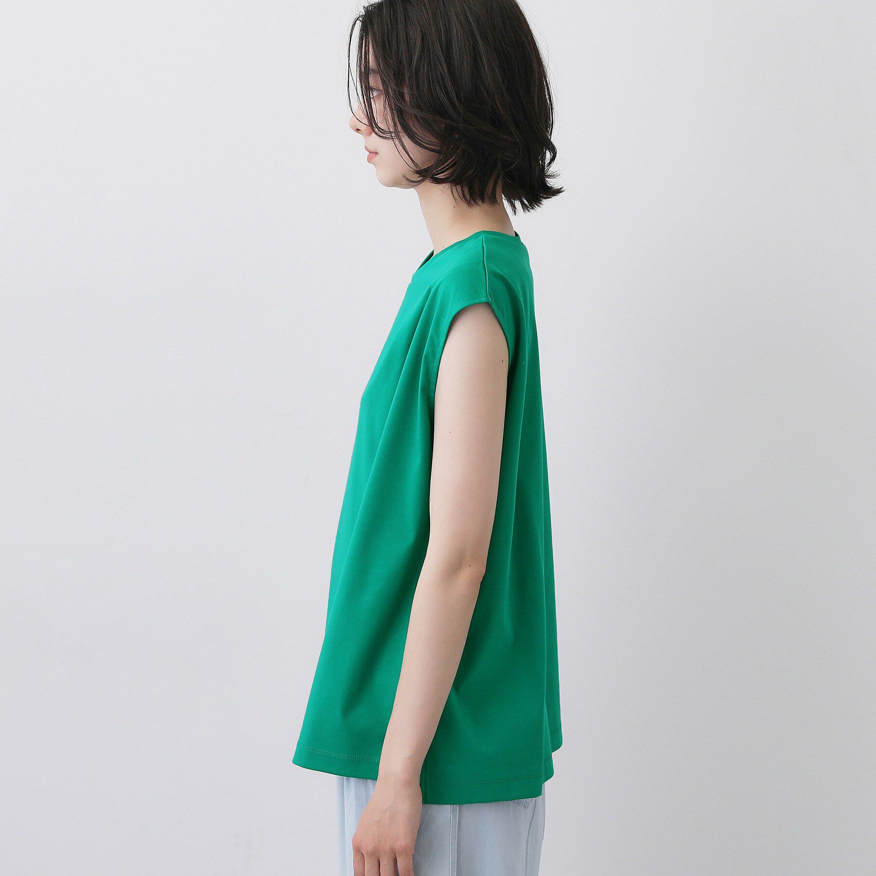 Dessin「【接触冷感/UVカット】美光沢ノースリーブカットソー」|Tシャツ・カットソー|