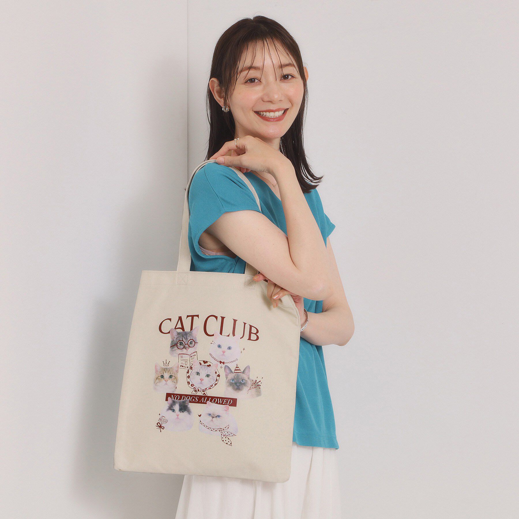 ITS&rsquo;DEMO「CAT CLUBキャンバストート」|トートバッグ|レッド(563)