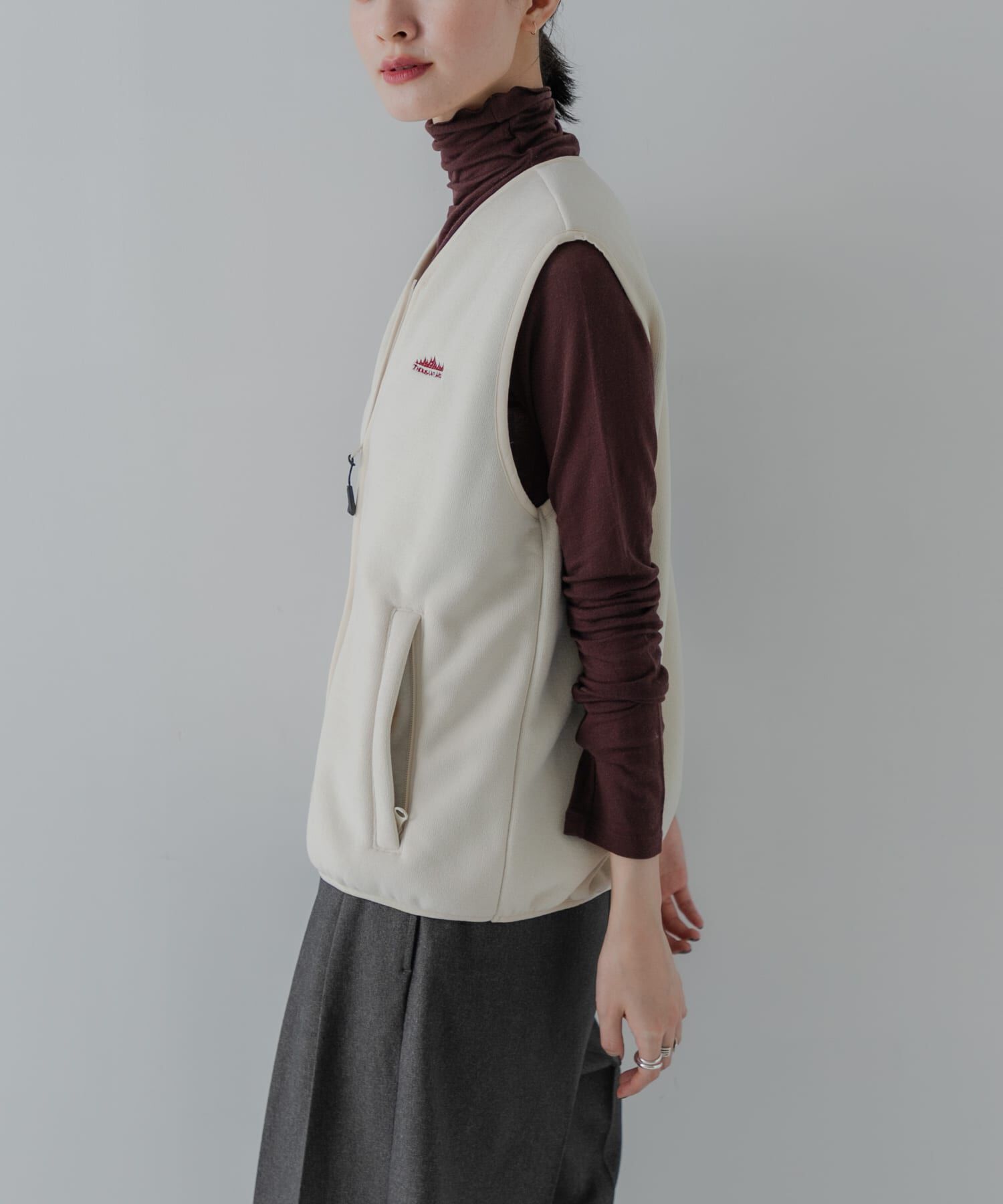 URBAN RESEARCH「『別注』THOUSAND MILE&times;URBAN RESEARCH　KNIT FREECE ZIP VEST」|ベスト・ジレ|
