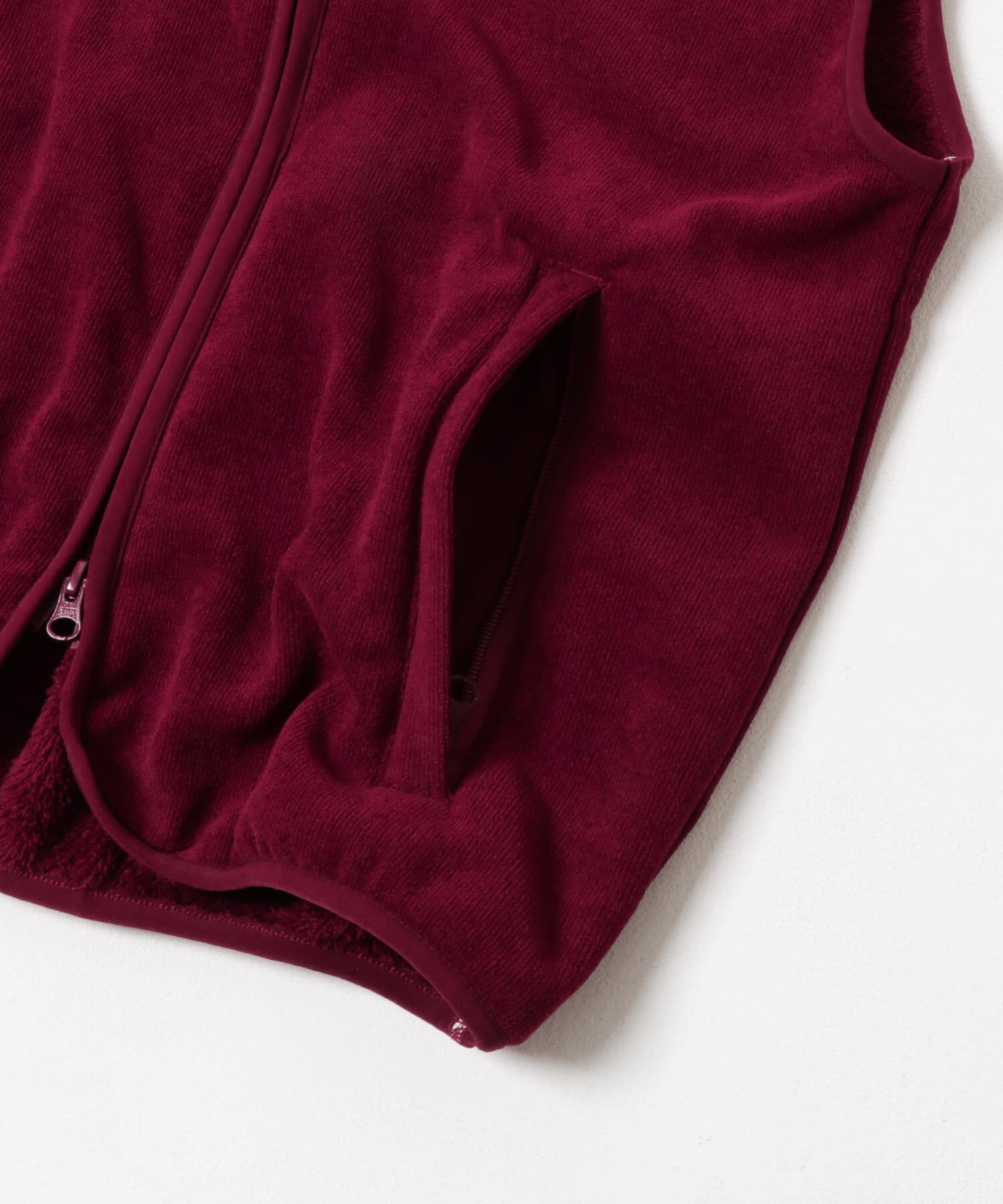 URBAN RESEARCH「『別注』THOUSAND MILE&times;URBAN RESEARCH　KNIT FREECE ZIP VEST」|ベスト・ジレ|