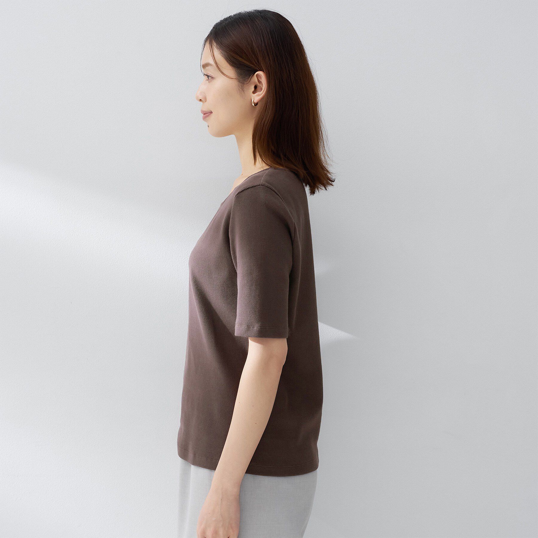 UNTITLED「【すっきり見え/洗える】スクエアネックプルオーバー」|Tシャツ・カットソー|