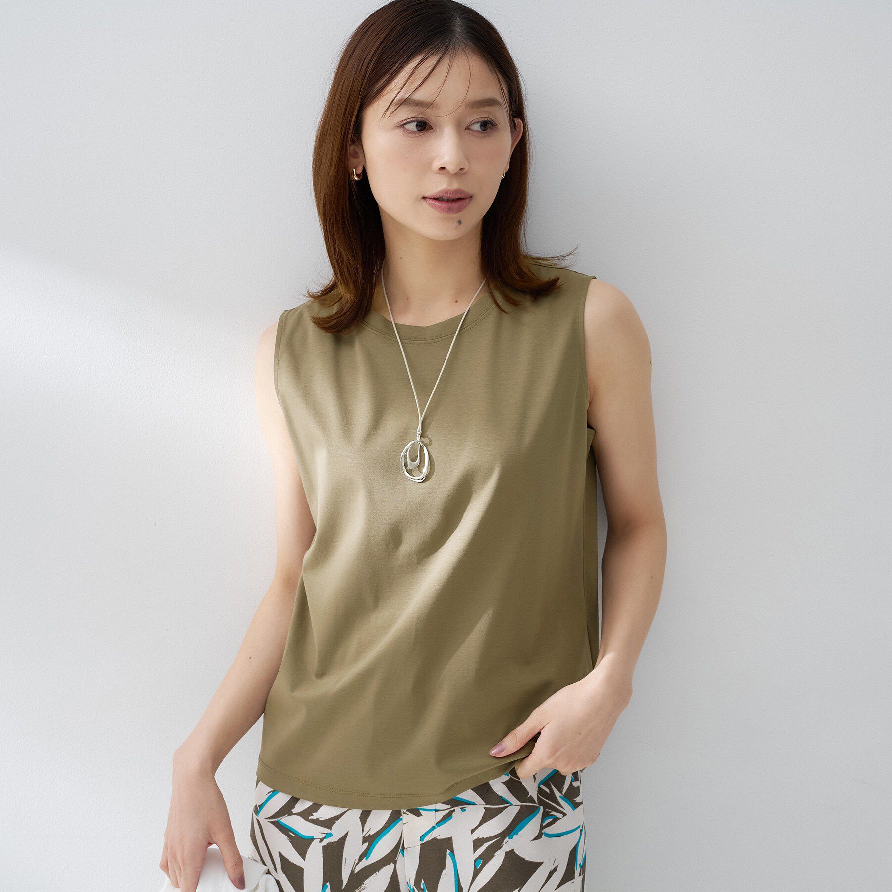 UNTITLED「【UV/接触冷感/消臭/抗菌防臭】ベーシックフレンチスリーブプルオーバー」|Tシャツ・カットソー|