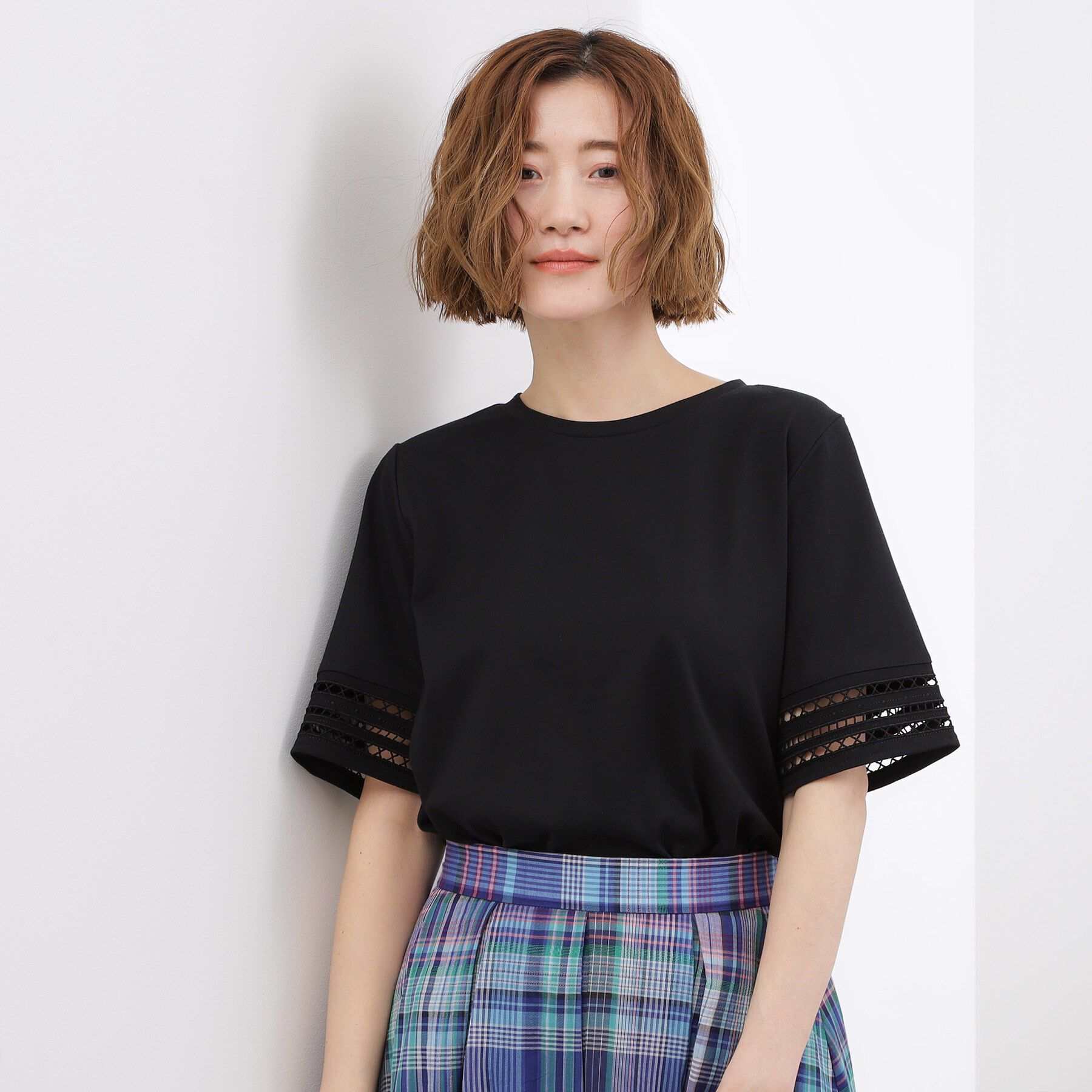 grove「【二の腕カバー/UV・ひんやり】袖口透かし刺繍Tシャツ」|Tシャツ・カットソー|