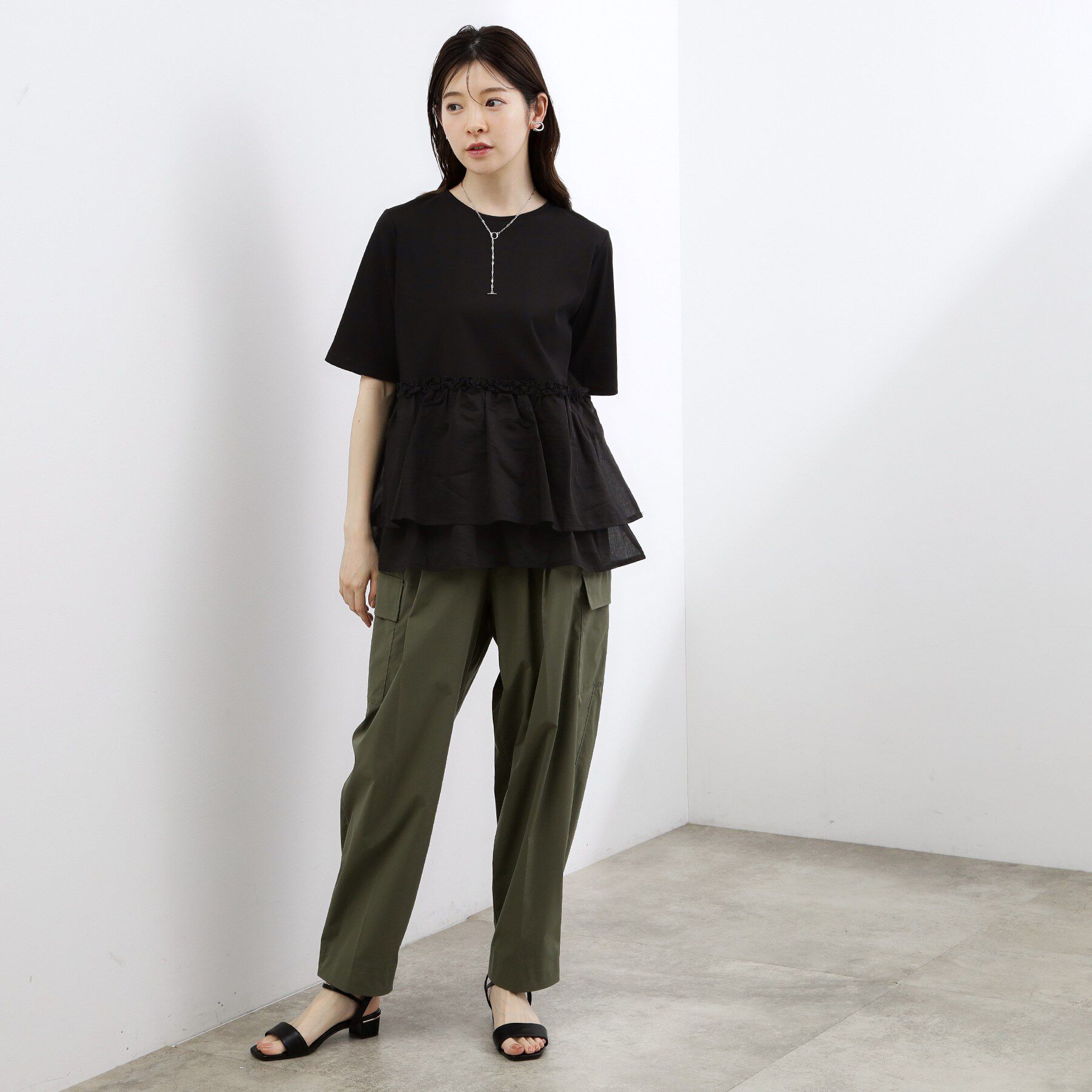 grove「【体型カバー】INせず決まる、ウエストシアーフリルTシャツ」|Tシャツ・カットソー|