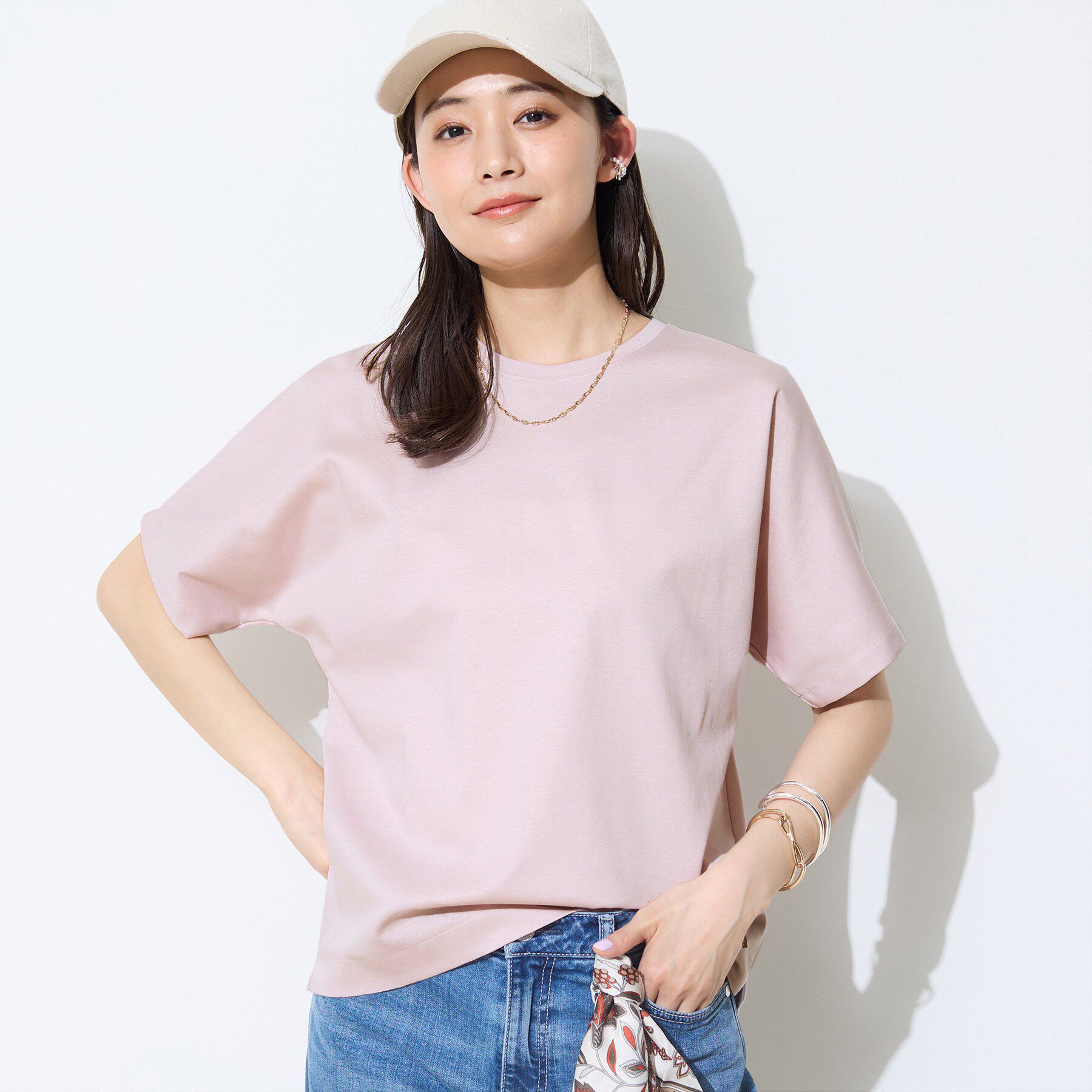 INDIVI「【汗ジミ防止／褒められTシャツ】上品カジュアル！ドルマンTシャツ」|Tシャツ・カットソー|