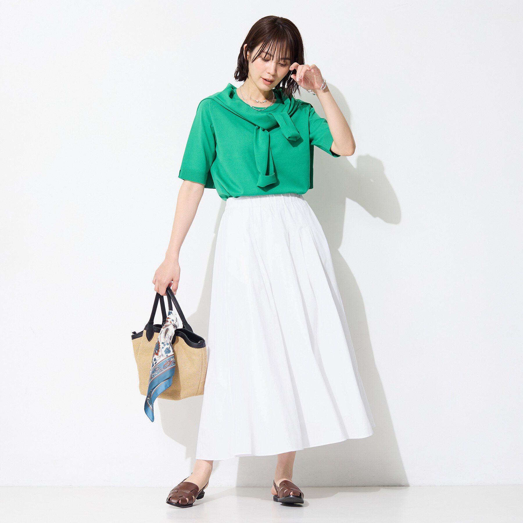 INDIVI「【撥水／UVケア／SETUP可能】軽量マキシ丈タックスカート」|スカート|