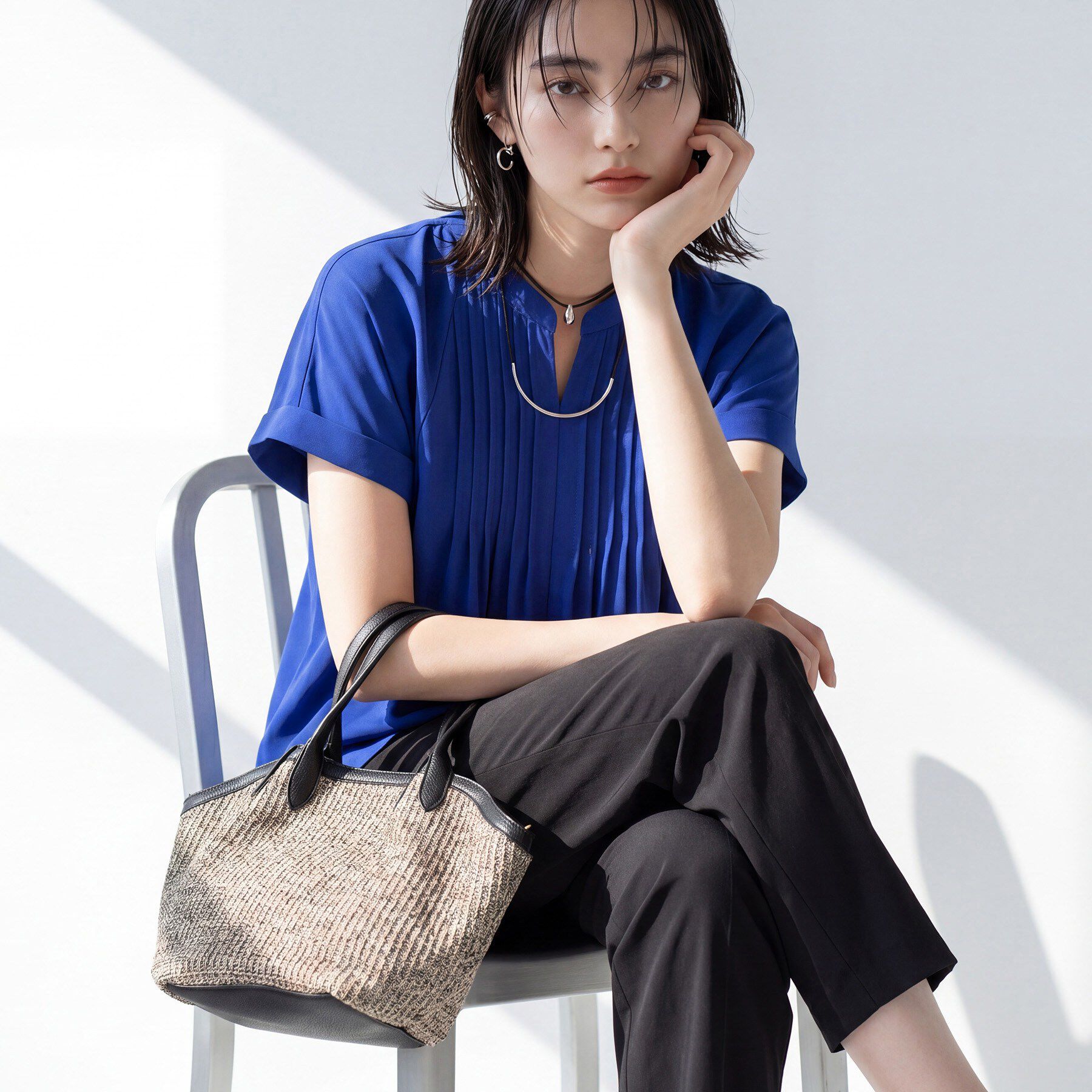 INDIVI「【撥水／UVケア／SETUP可能】軽量タックスキッパーブラウス」|シャツ・ブラウス|