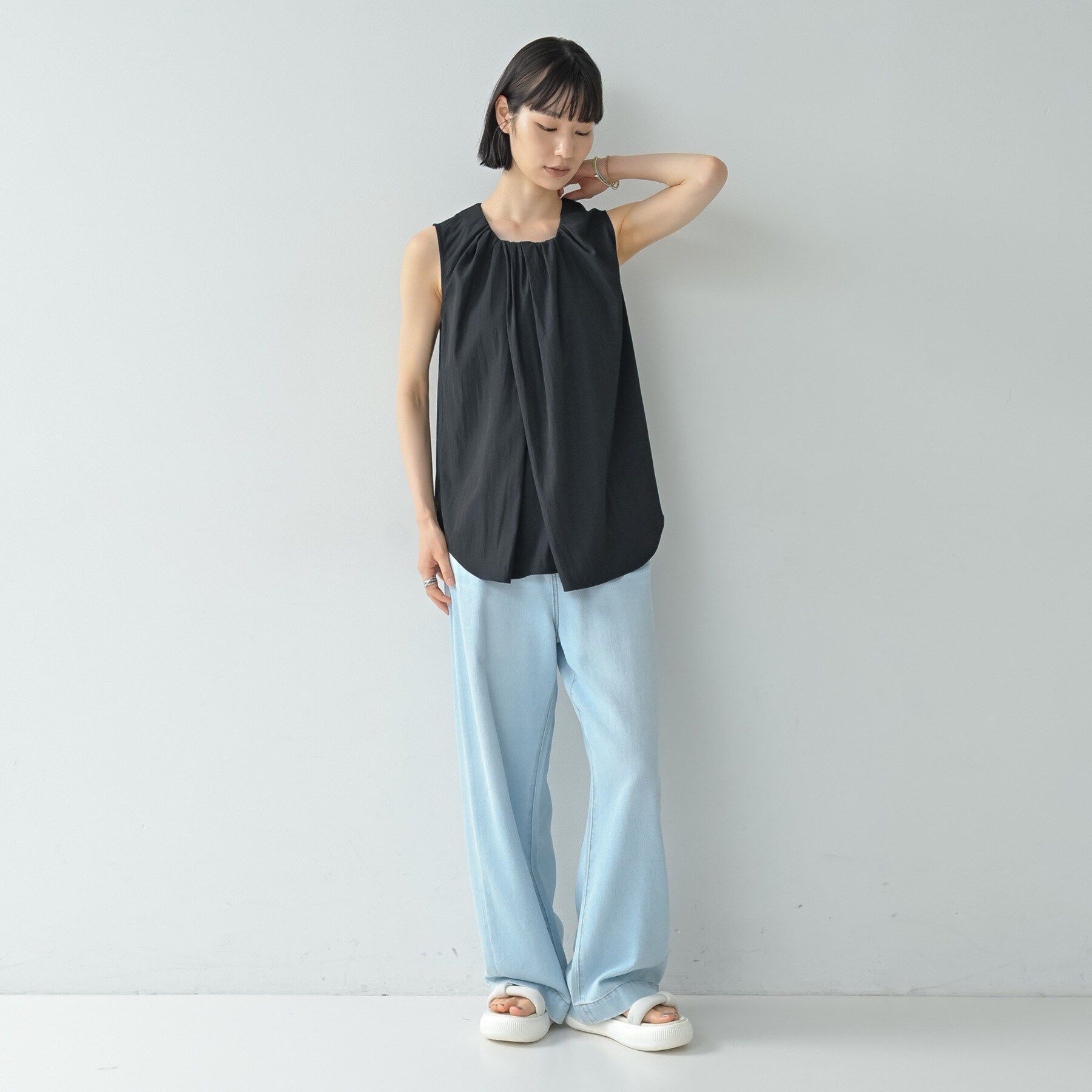 GALLEST「ボリュームタックスリーブレスブラウス」|シャツ・ブラウス|