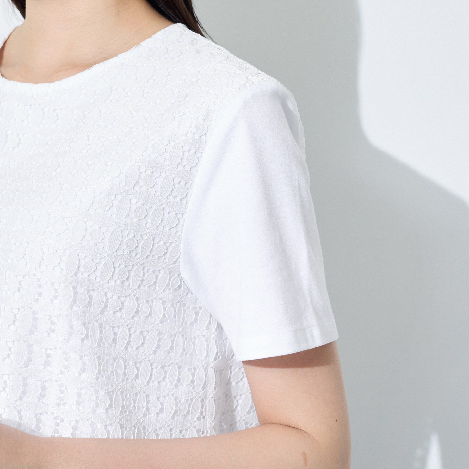 INDIVI「【洗える】レイヤード風レースコンビTシャツ」|Tシャツ・カットソー|
