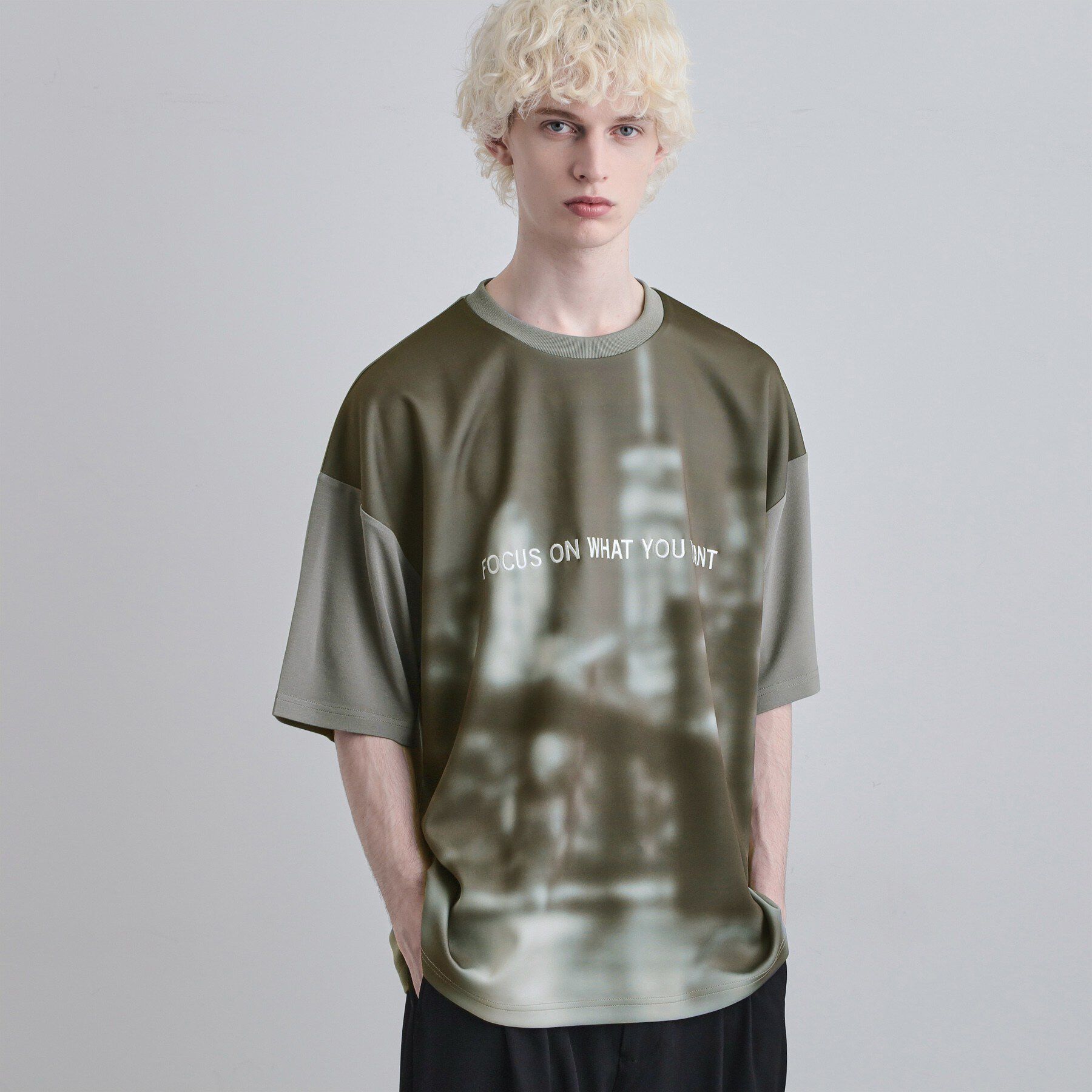 tk.TAKEO KIKUCHI「昇華転写ポンチカットソー」|Tシャツ・カットソー|グレー(012)