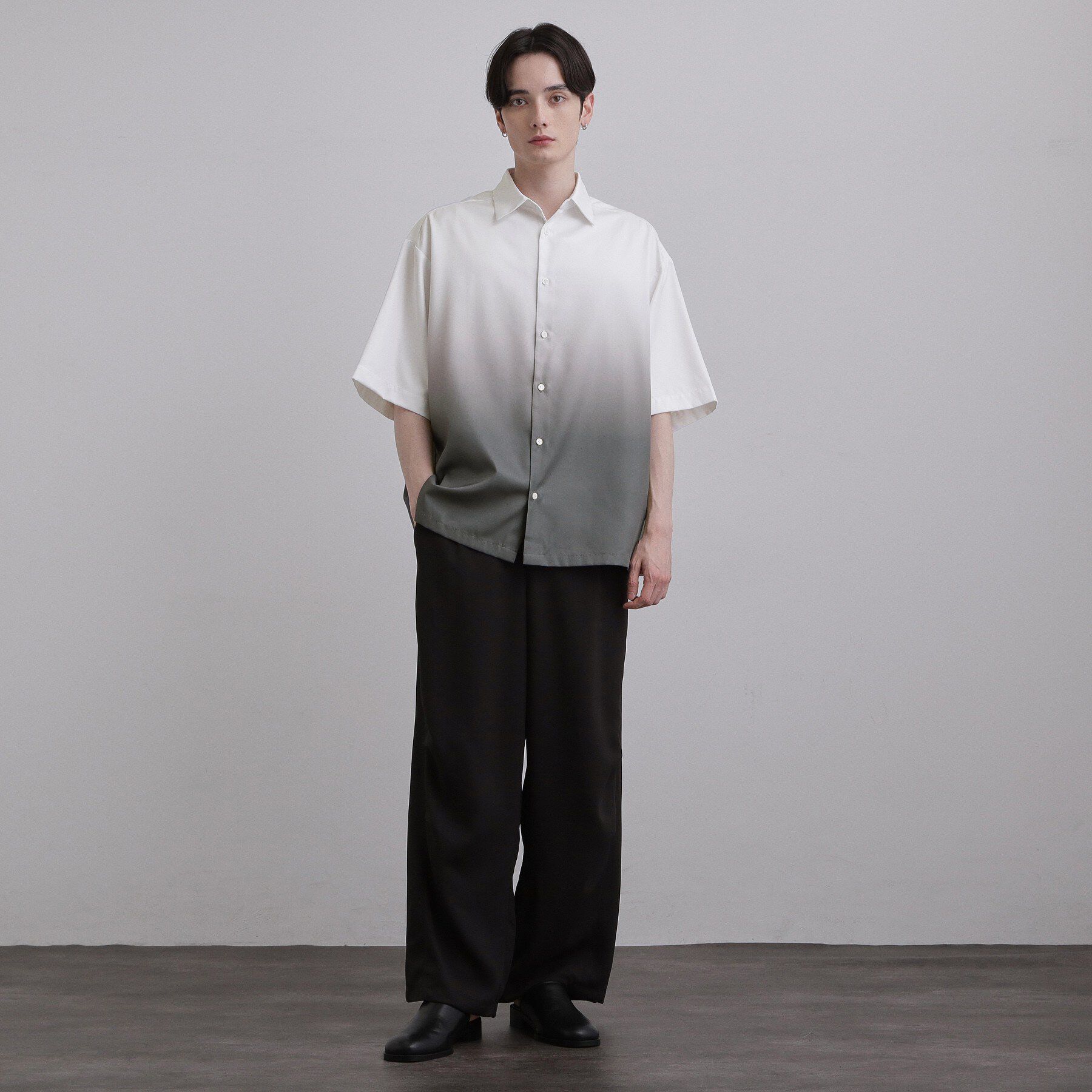 tk.TAKEO KIKUCHI「【26SSイチオシ！】オーバーとろみグラデーションプリントシャツ/レギュラーカラー/さらっとタッチ」|シャツ・ブラウス|
