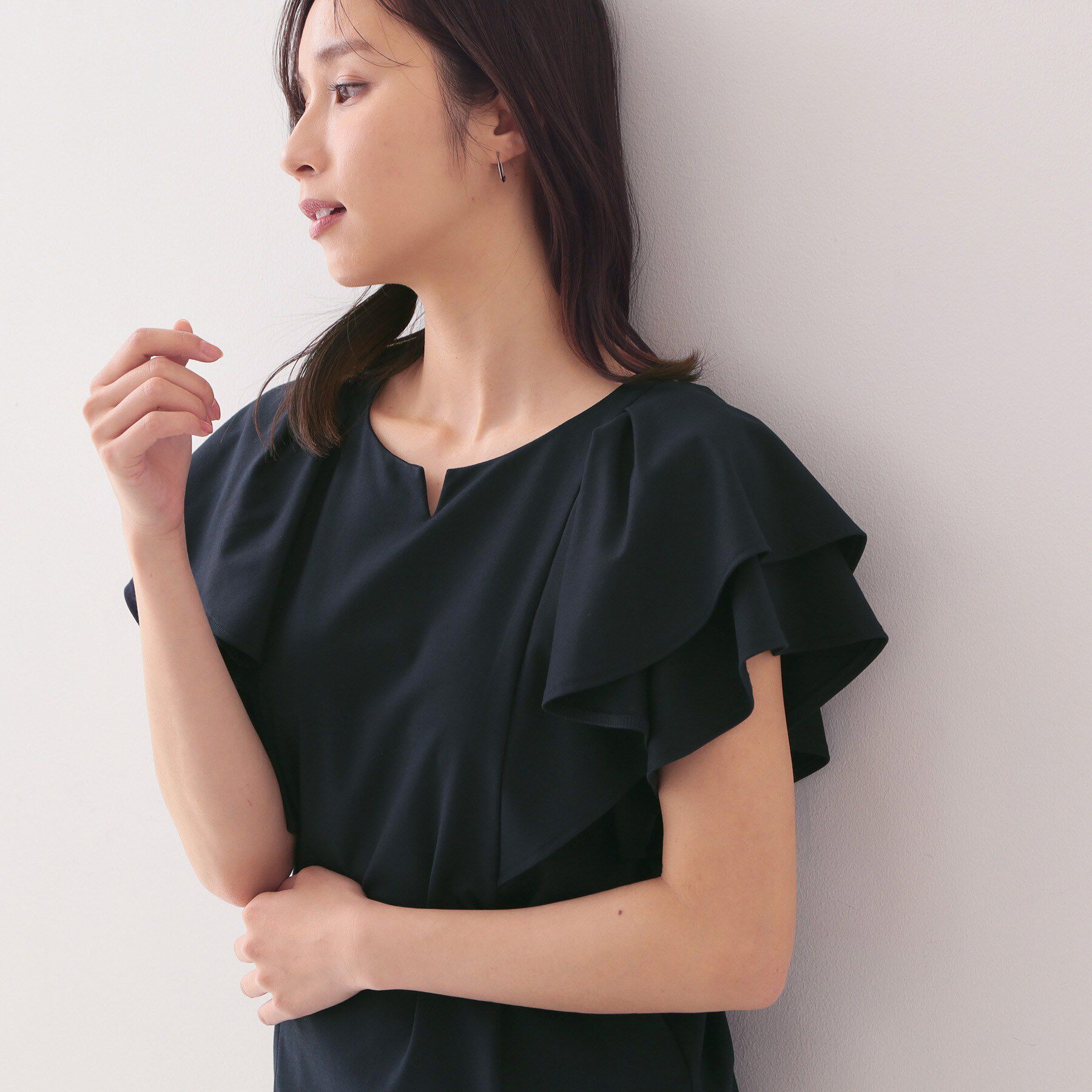index「【接触冷感】ダブルフレアキーネックトップス《UVケア／洗濯機OK》」|Tシャツ・カットソー|ネイビー(094)