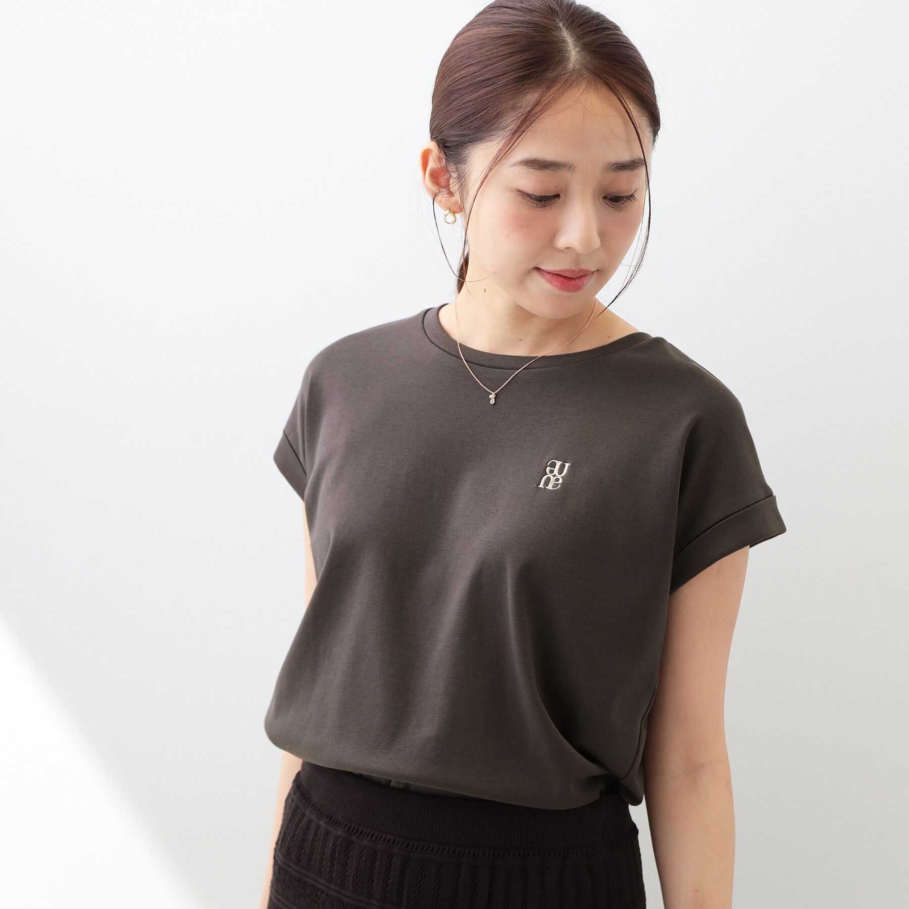 index「【接触冷感／UV】ワンポイント刺繍Tシャツ《7col／XS~3L／洗濯機OK》」|Tシャツ・カットソー|ブラウン(844)
