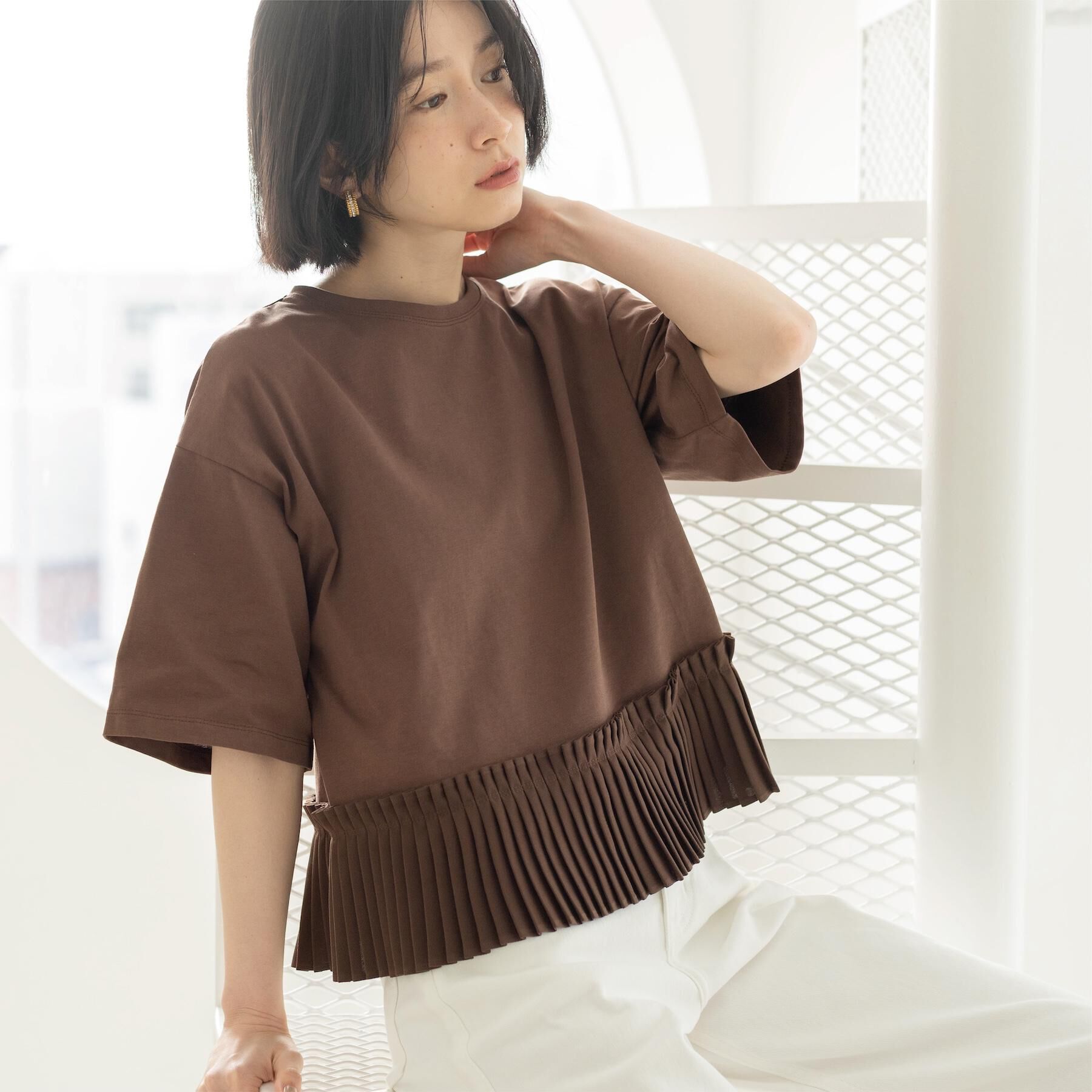 OPAQUE.CLIP「プリーツデザインドッキングトップス」|Tシャツ・カットソー|ブラウン(044)