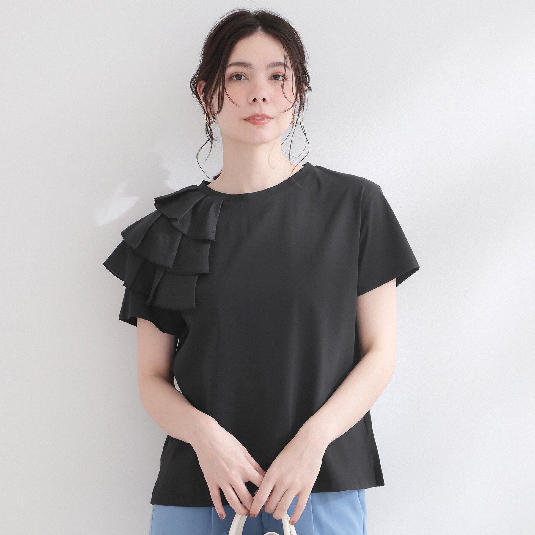 OPAQUE.CLIP「【接触冷感】アシメフリルドッキングカットソー《UVケア／洗濯機OK》」|Tシャツ・カットソー|