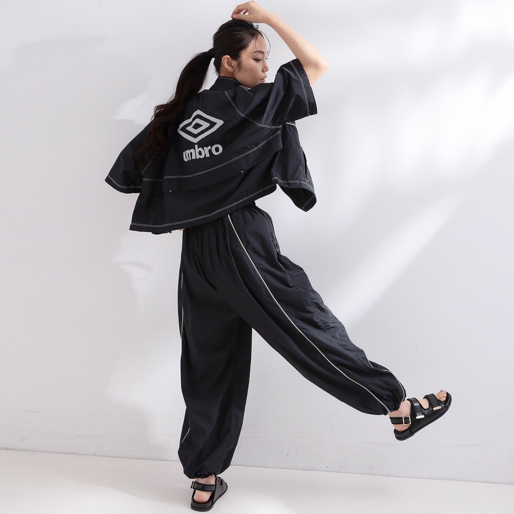 OPAQUE.CLIP「◆【umbro／アンブロ】シアーナイロンカーブシルエットイージパンツ」|その他|