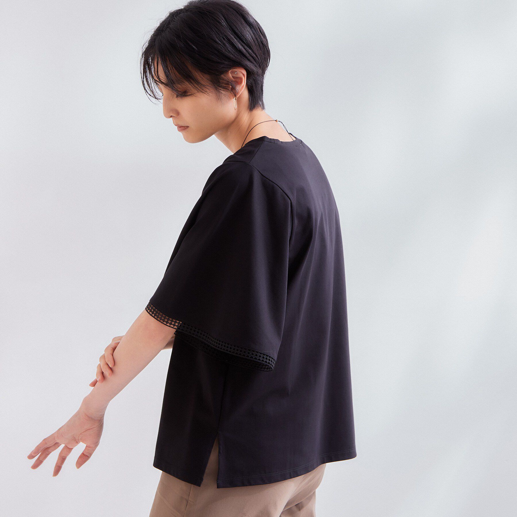 OPAQUE.CLIP「袖口レースフレアスリーブカットソー【洗濯機OK】」|Tシャツ・カットソー|