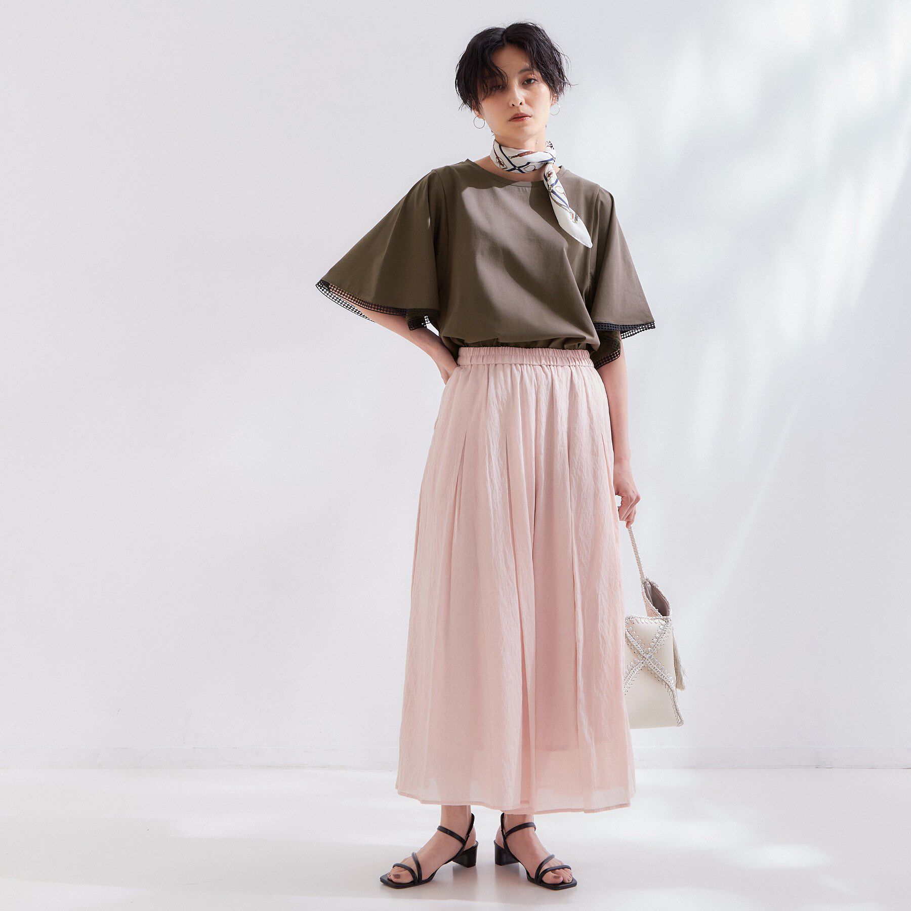 OPAQUE.CLIP「袖口レースフレアスリーブカットソー【洗濯機OK】」|Tシャツ・カットソー|