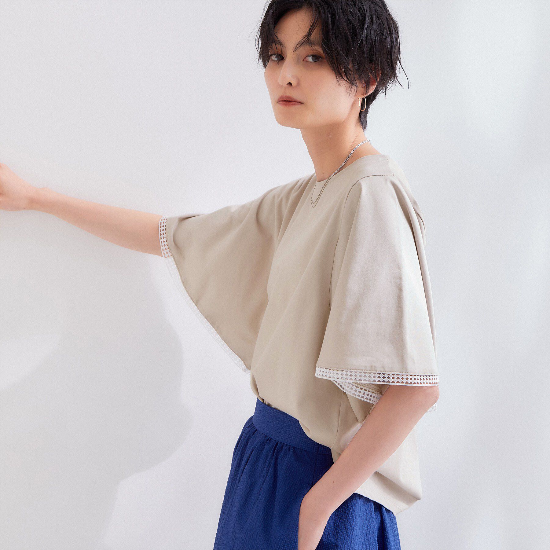 OPAQUE.CLIP「袖口レースフレアスリーブカットソー【洗濯機OK】」|Tシャツ・カットソー|