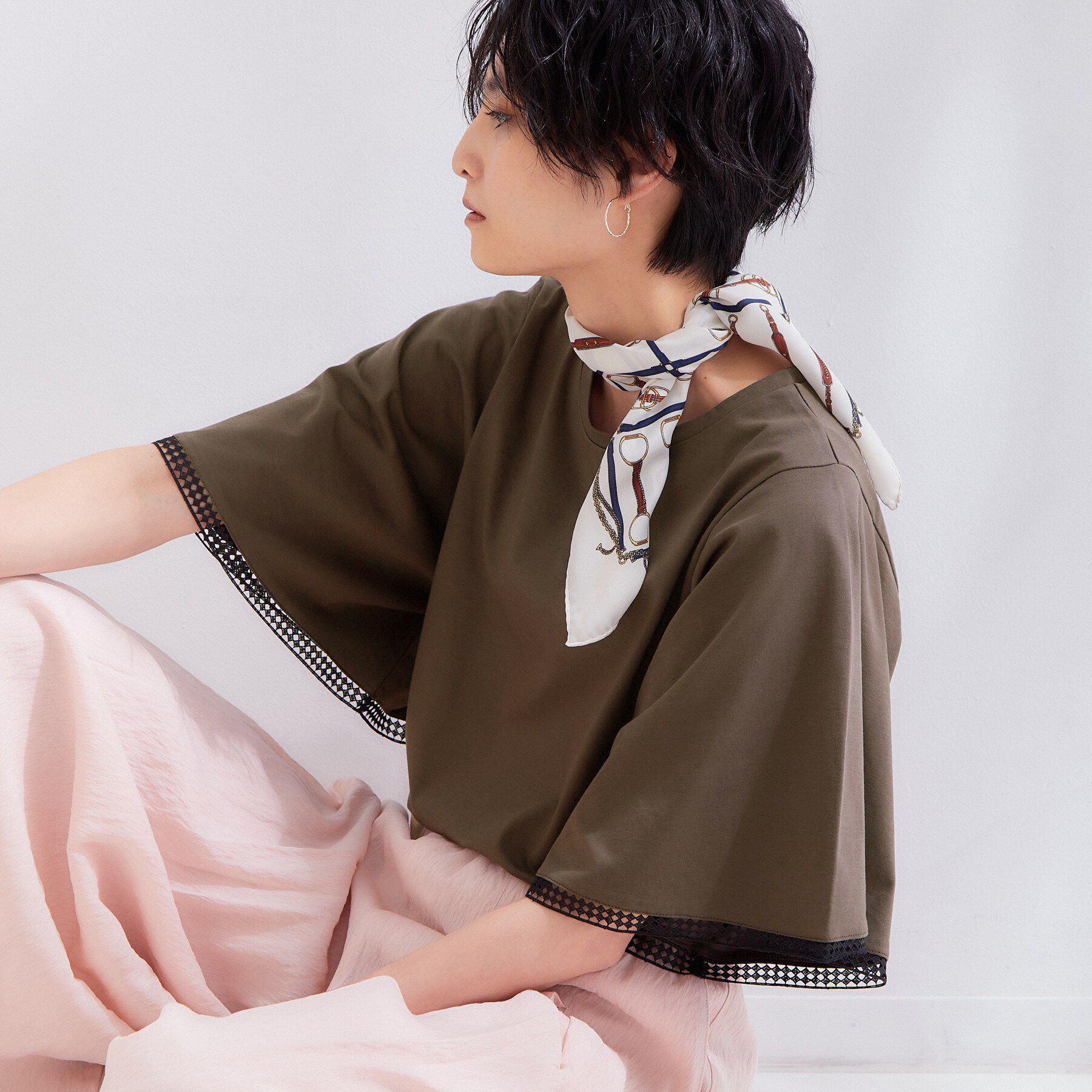 OPAQUE.CLIP「袖口レースフレアスリーブカットソー【洗濯機OK】」|Tシャツ・カットソー|トープ(054)