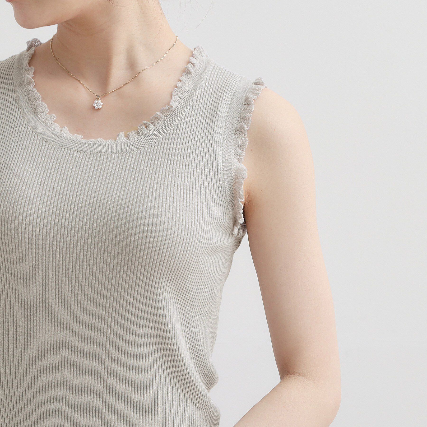 Couture broach「【洗える】フリル ニットタンクトップ」|キャミソール|