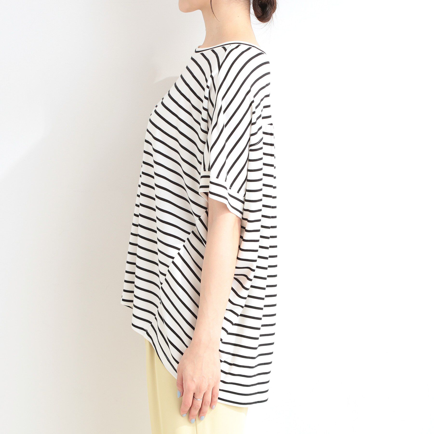 SHOO･LA･RUE「【ひんやり/UV/S-LL/体型カバー】ゆるっとインせず決まる ひやとろドルマンTシャツ」|Tシャツ・カットソー|