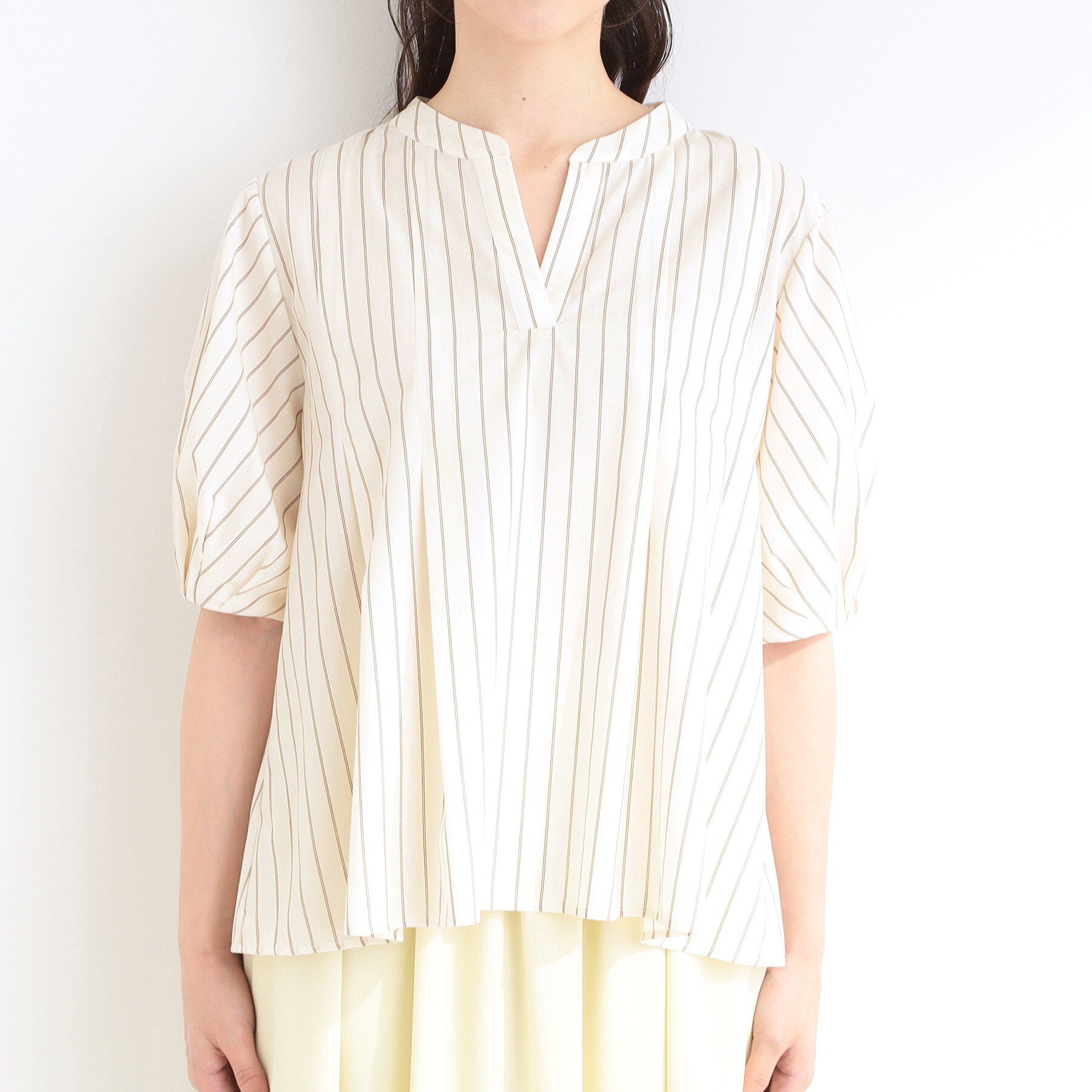 SHOO･LA･RUE「【高レビュー/洗濯後しわになりにくい/インせず着られる】自然に体型カバー 麻調ペプラムブラウス」|シャツ・ブラウス|