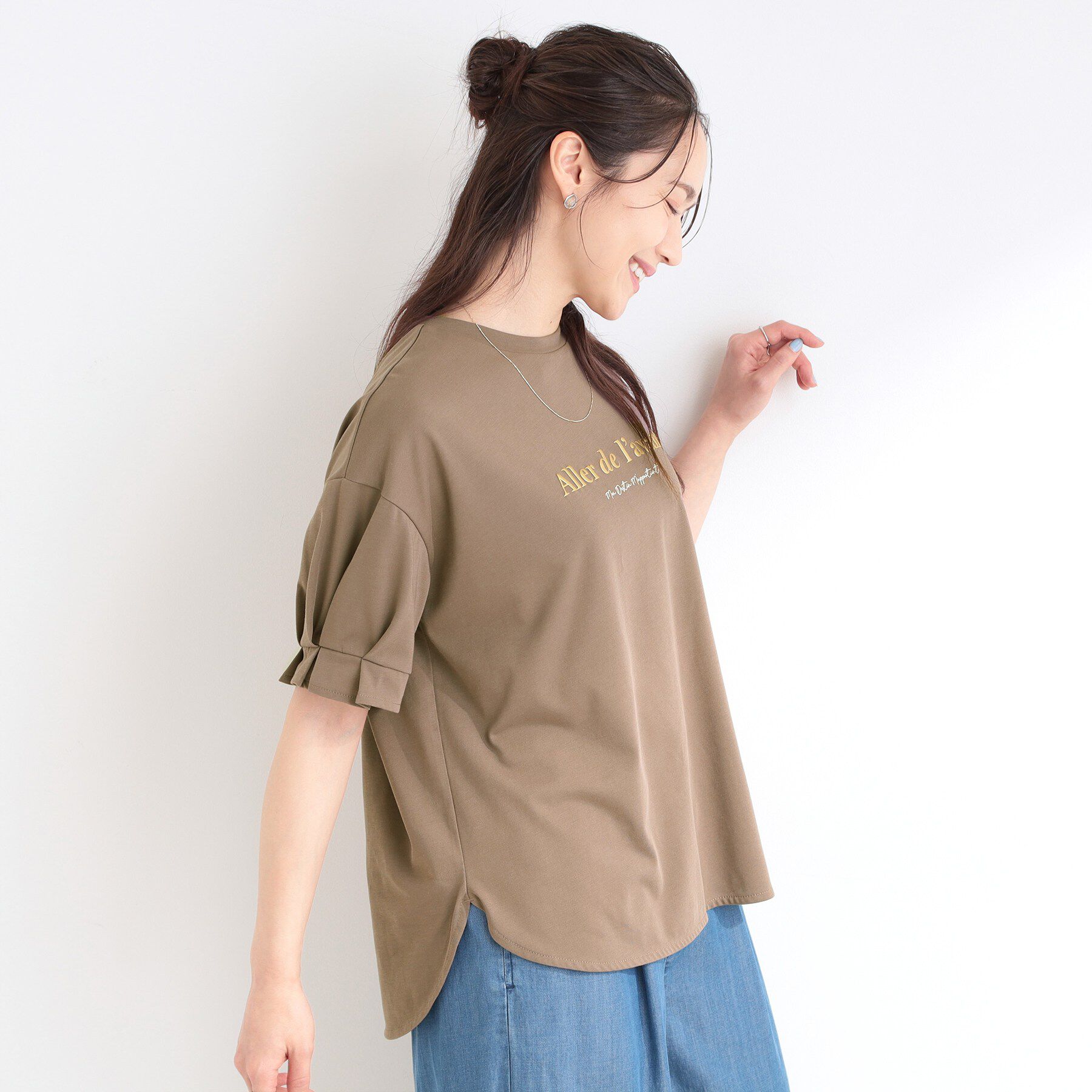 SHOO･LA･RUE「【ひんやり/UV/S-LL】お袖ふんわり二の腕カバー ぷっくりラメプリントTシャツ」|Tシャツ・カットソー|