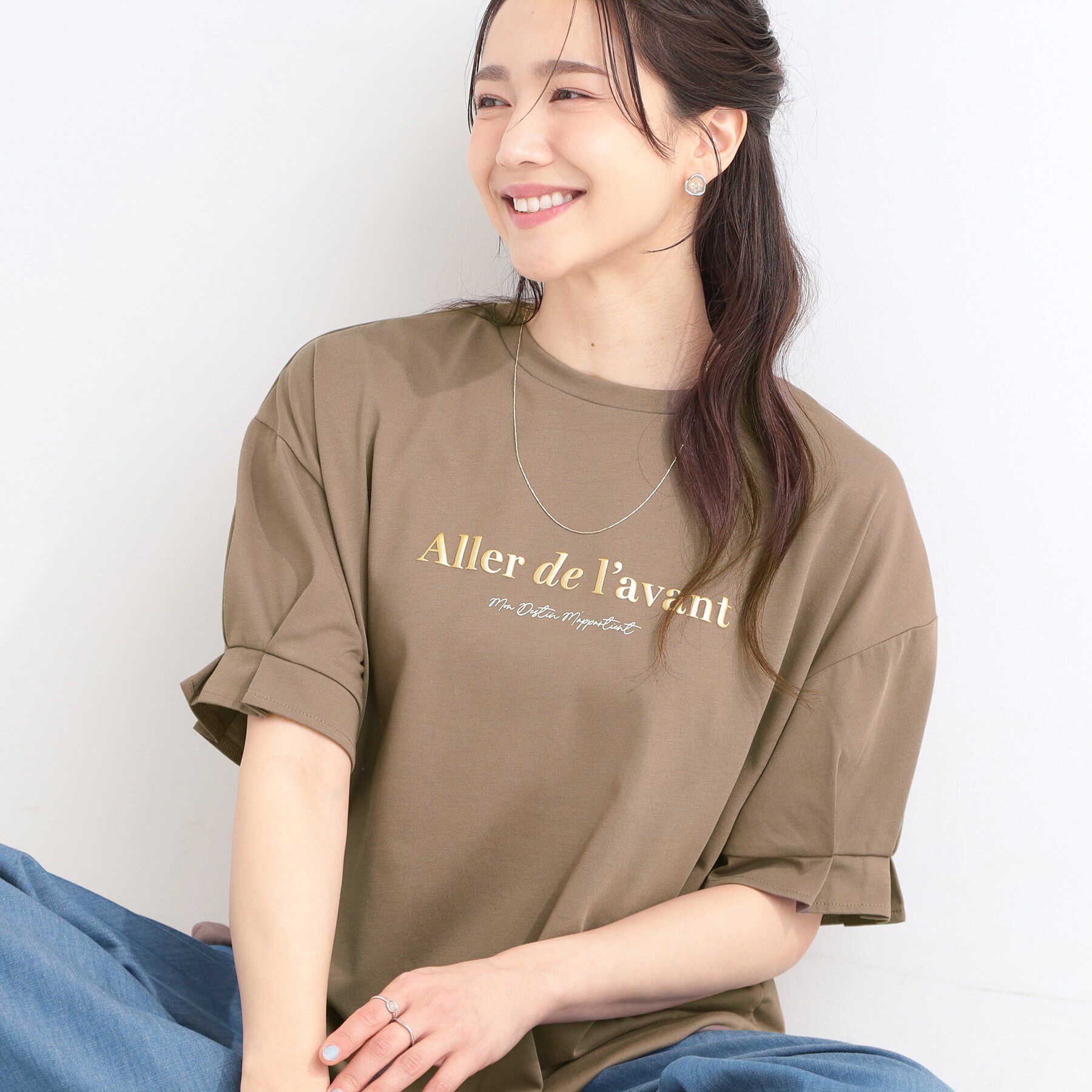 SHOO･LA･RUE「【ひんやり/UV/S-LL】お袖ふんわり二の腕カバー ぷっくりラメプリントTシャツ」|Tシャツ・カットソー|モカブラウン(142