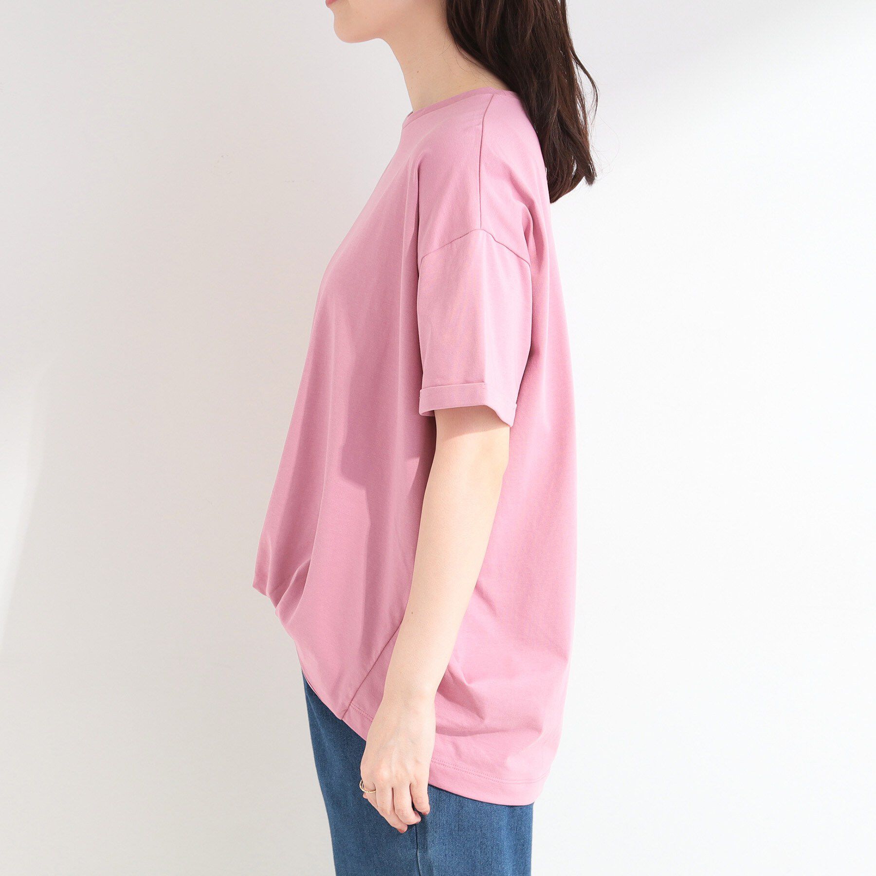 SHOO･LA･RUE「【ひんやり/体型カバー/S-LL】インせず決まる フロントタックデザインTシャツ」|Tシャツ・カットソー|