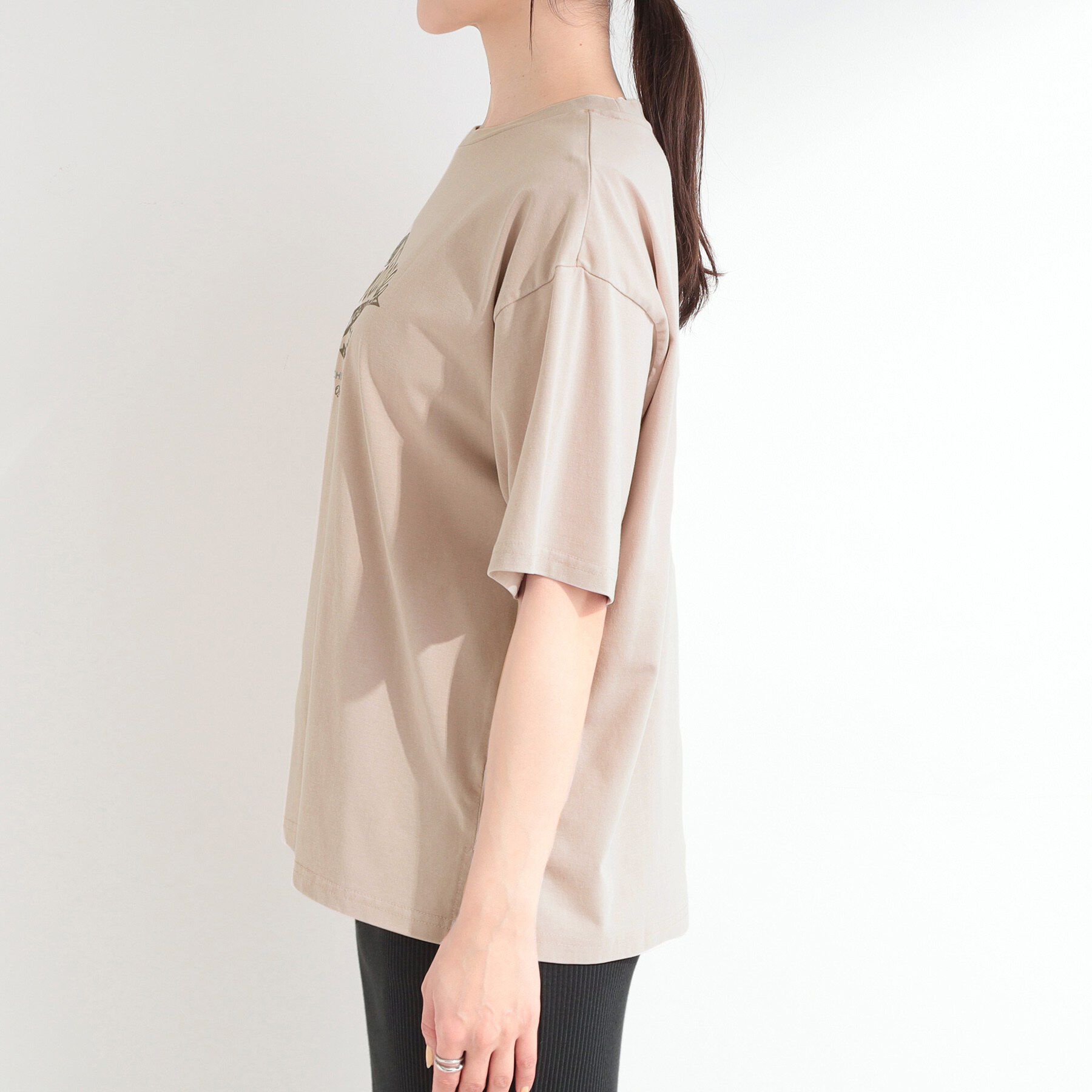 SHOO･LA･RUE「【ひんやり/S-LL/洗濯機可】選べる3柄 ヴィンテージ風こなれアソートTシャツ」|Tシャツ・カットソー|