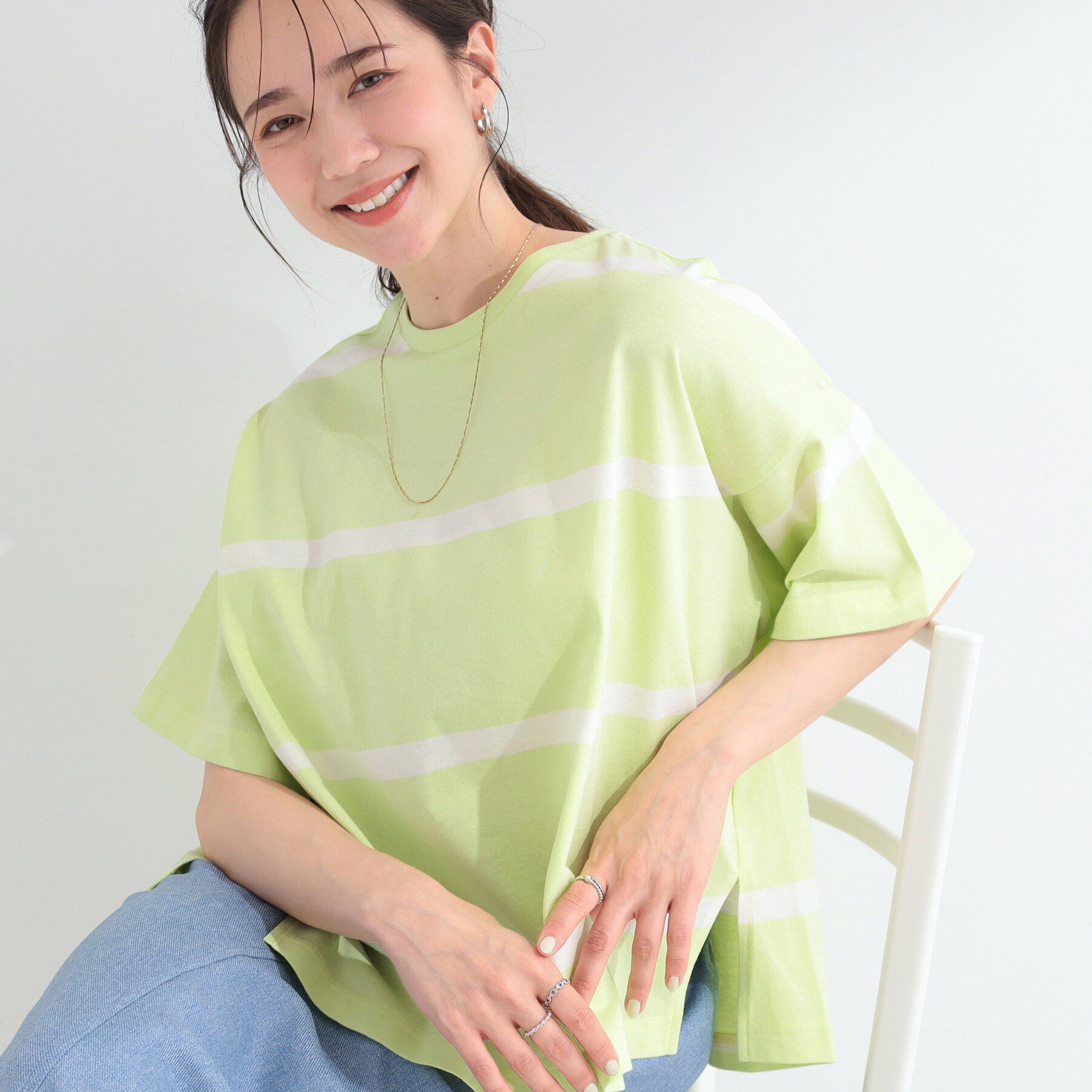 SHOO･LA･RUE「【ひんやり/S-LL】涼しげで爽やか 太ボーダー斜め切り替えTシャツ」|Tシャツ・カットソー|グリーン(325)