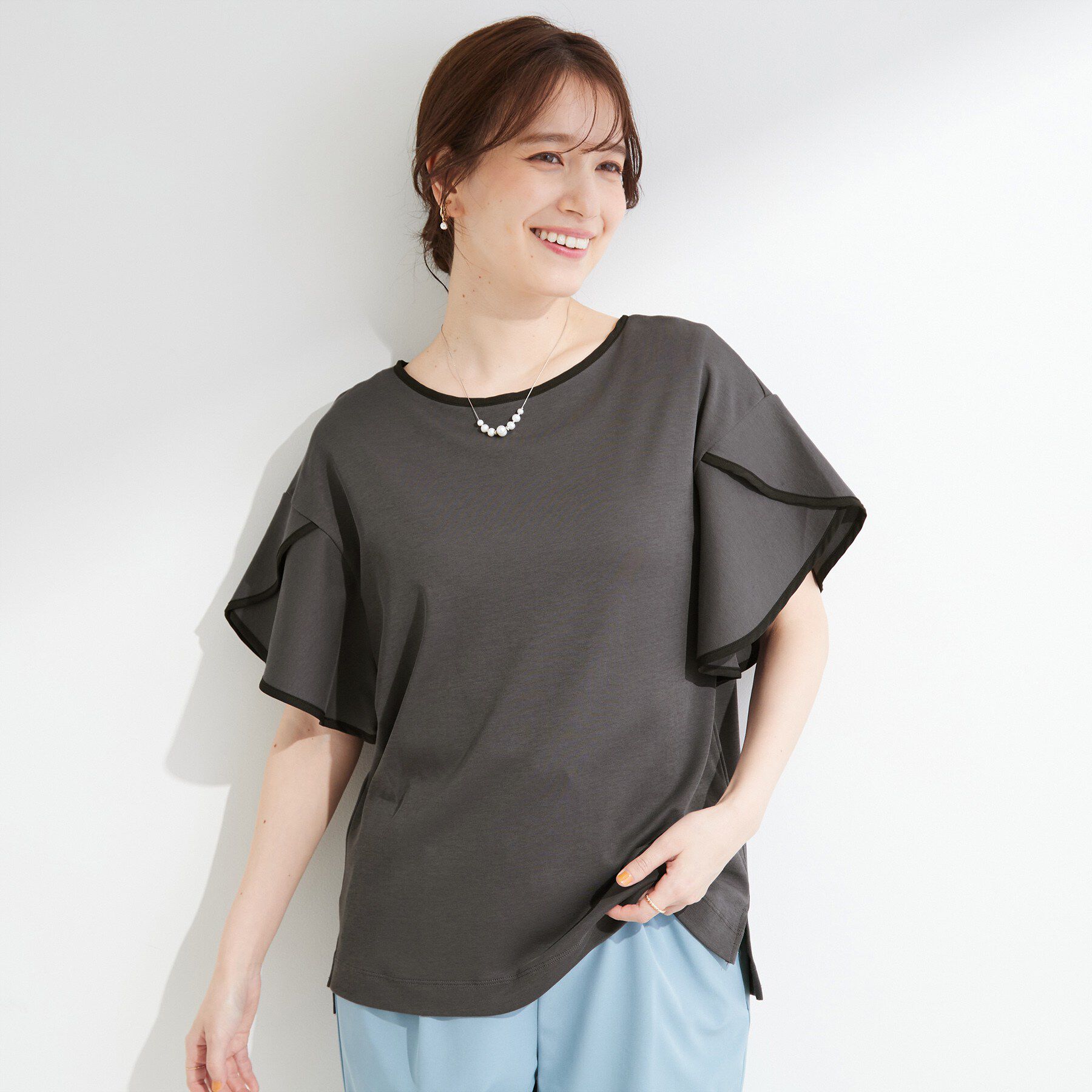 SHOO･LA･RUE「【ひんやり/洗濯機可/S-LL】配色パイピング フレアスリーブトップス」|Tシャツ・カットソー|